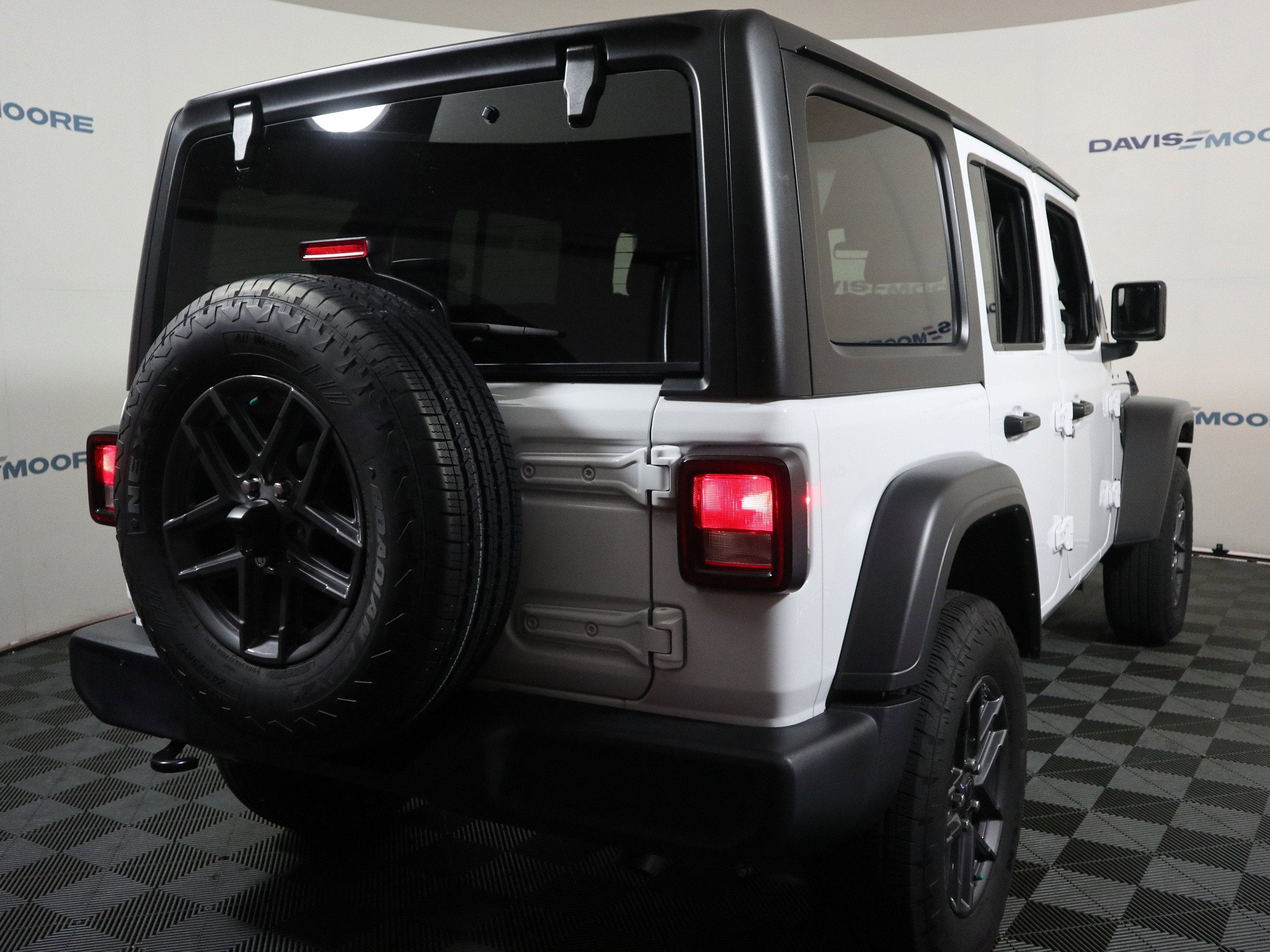2025 Jeep Wrangler Sport S 4x4