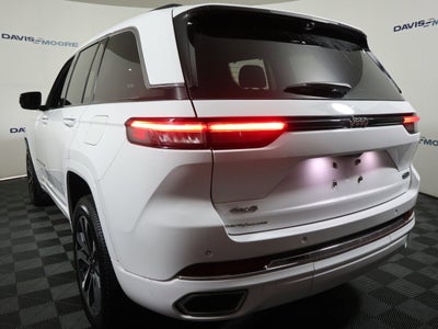 2022 Jeep Grand Cherokee Overland