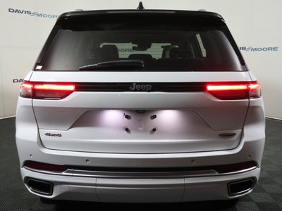 2022 Jeep Grand Cherokee Summit