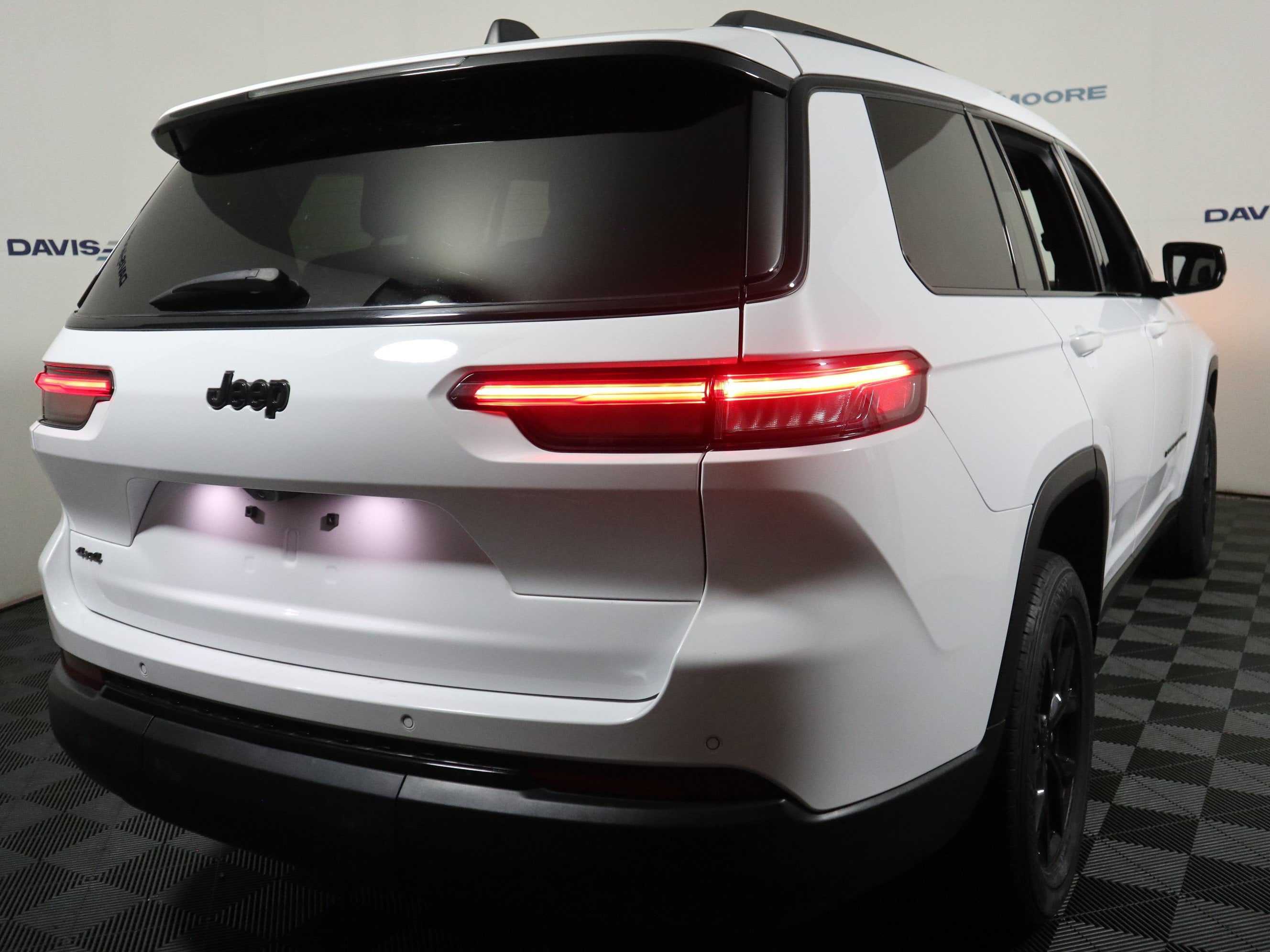 2024 Jeep Grand Cherokee L Altitude