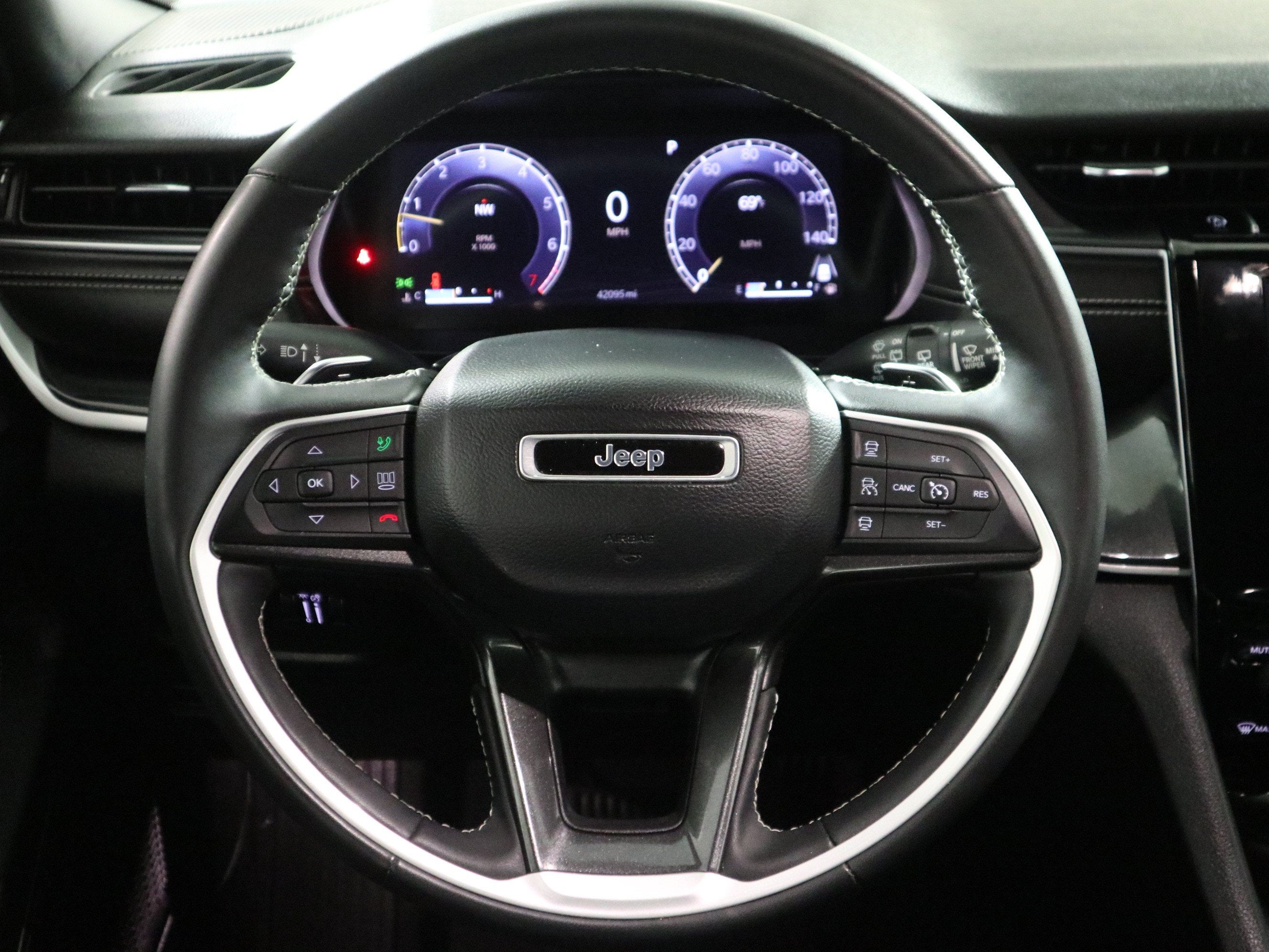 2023 Jeep Grand Cherokee L Altitude