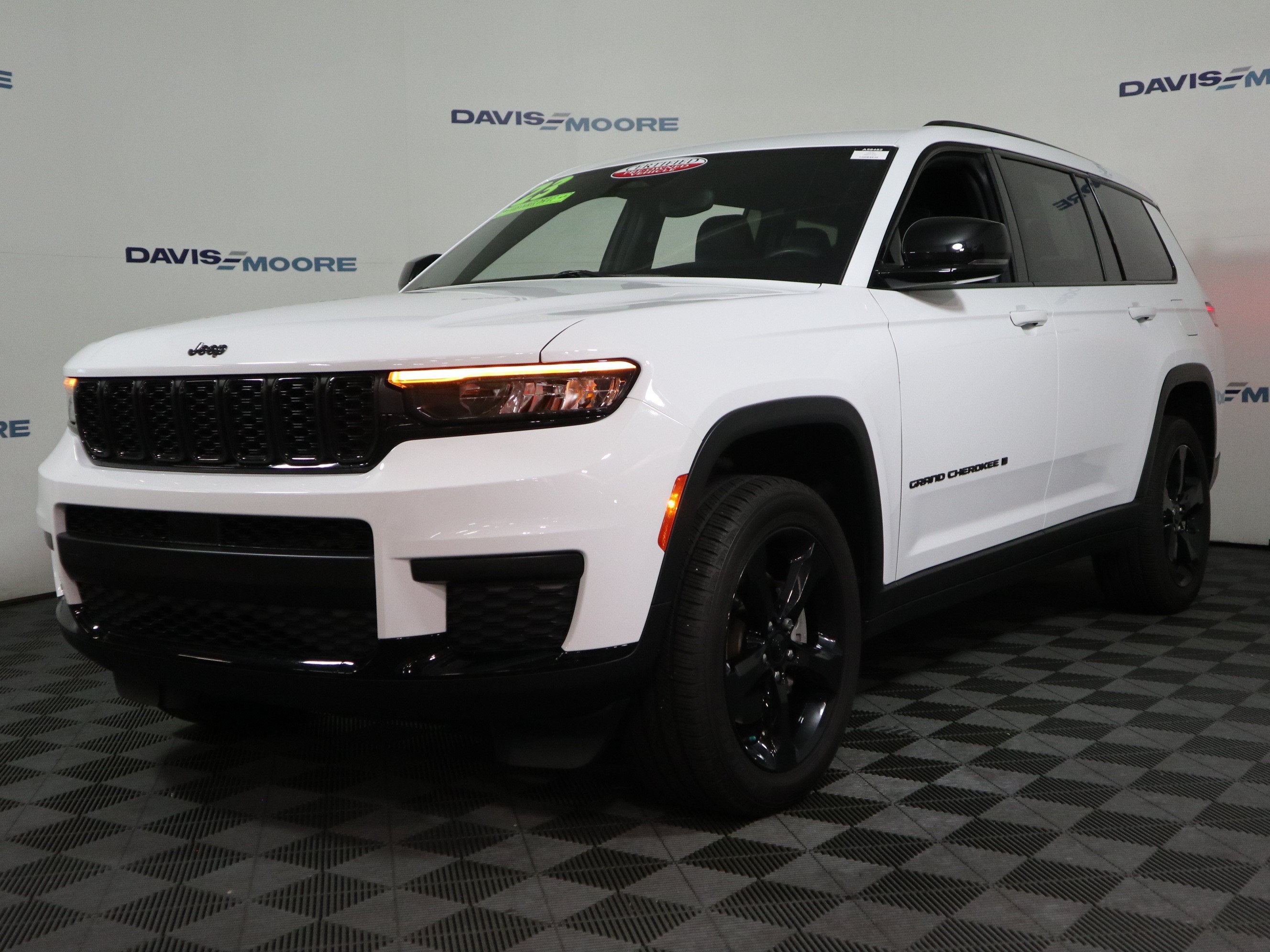 2023 Jeep Grand Cherokee L Altitude