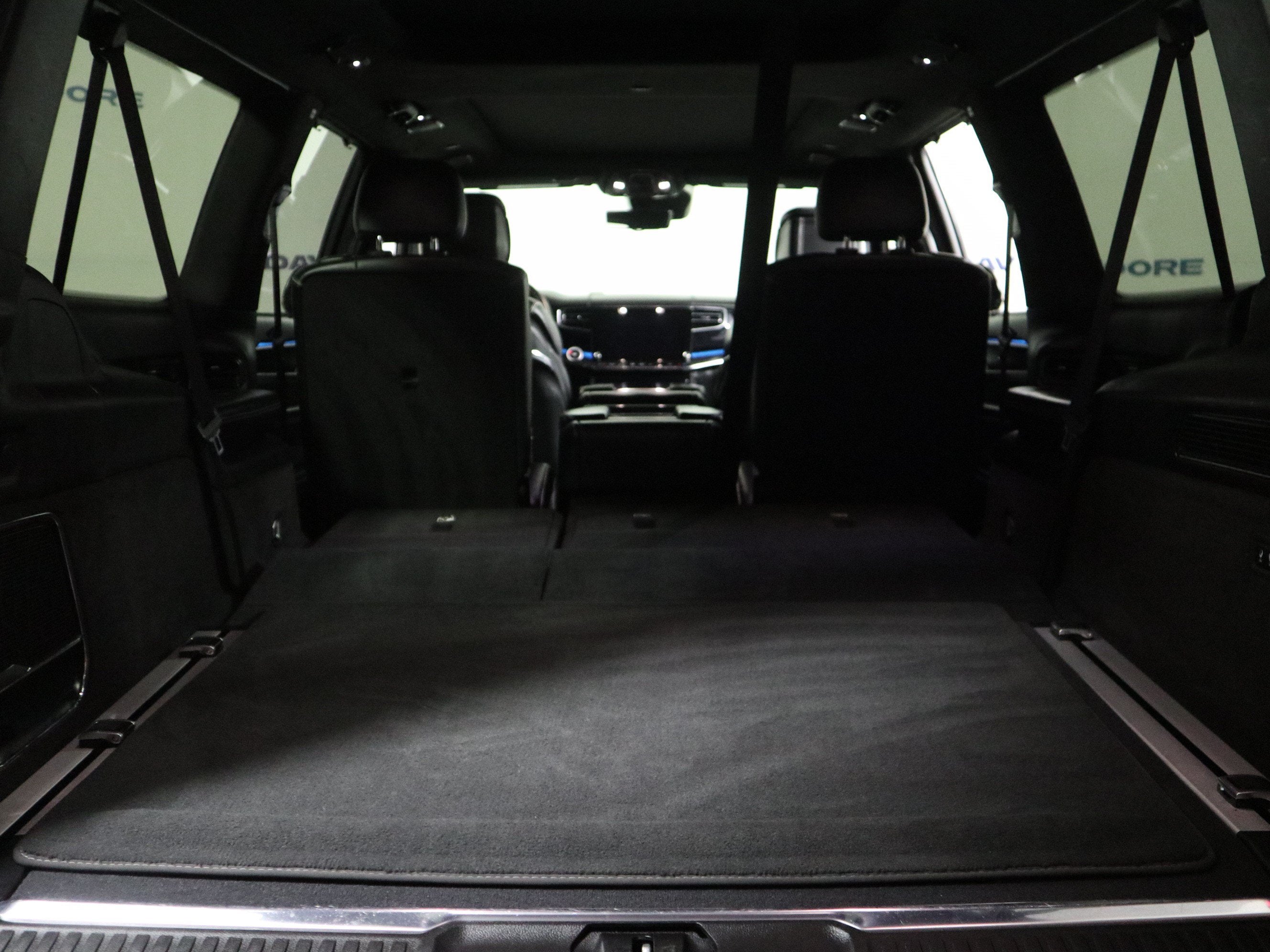 2024 Jeep Grand Wagoneer Series II