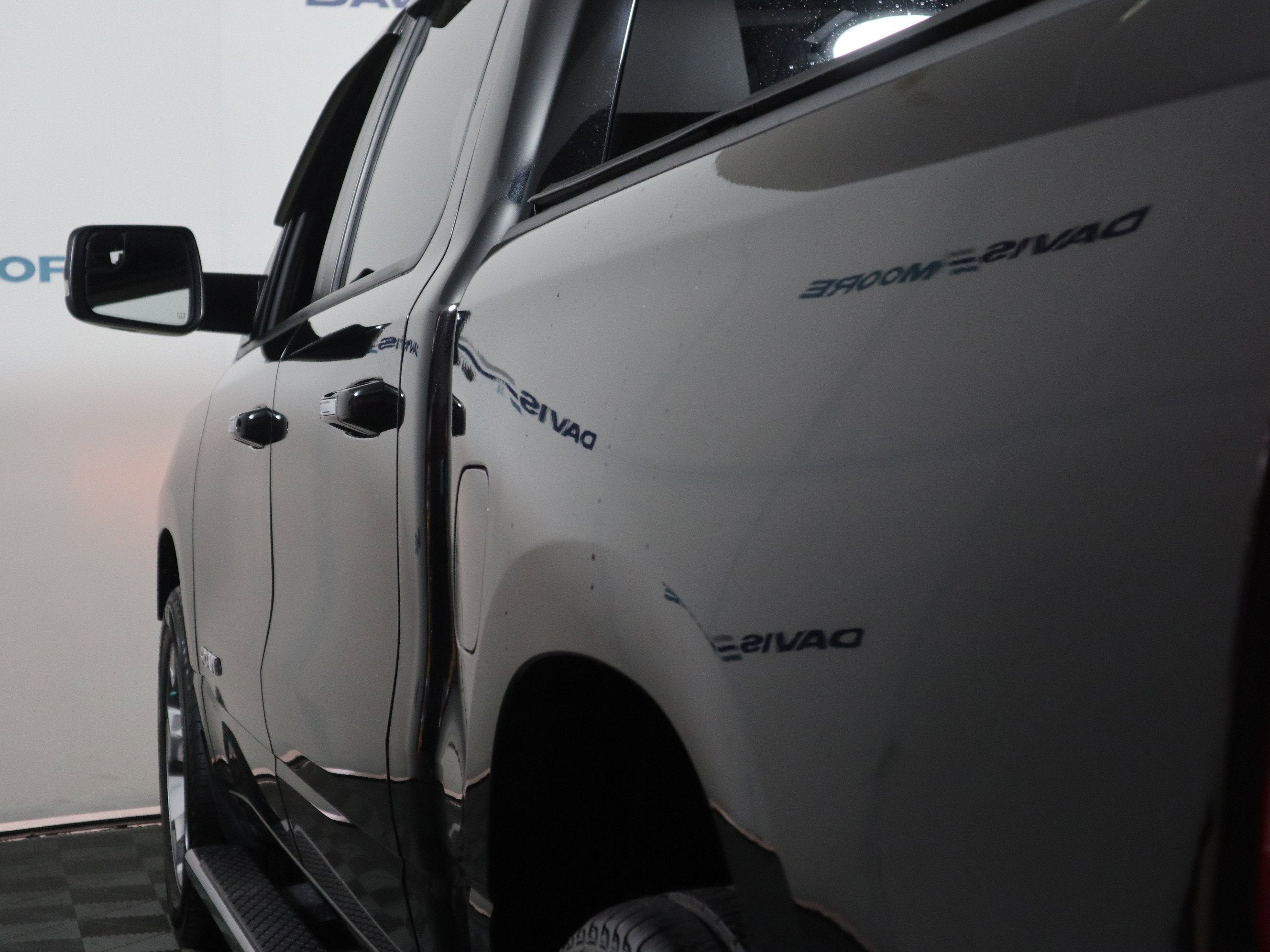 2019 RAM 1500 Big Horn/Lone Star Crew Cab 4x4