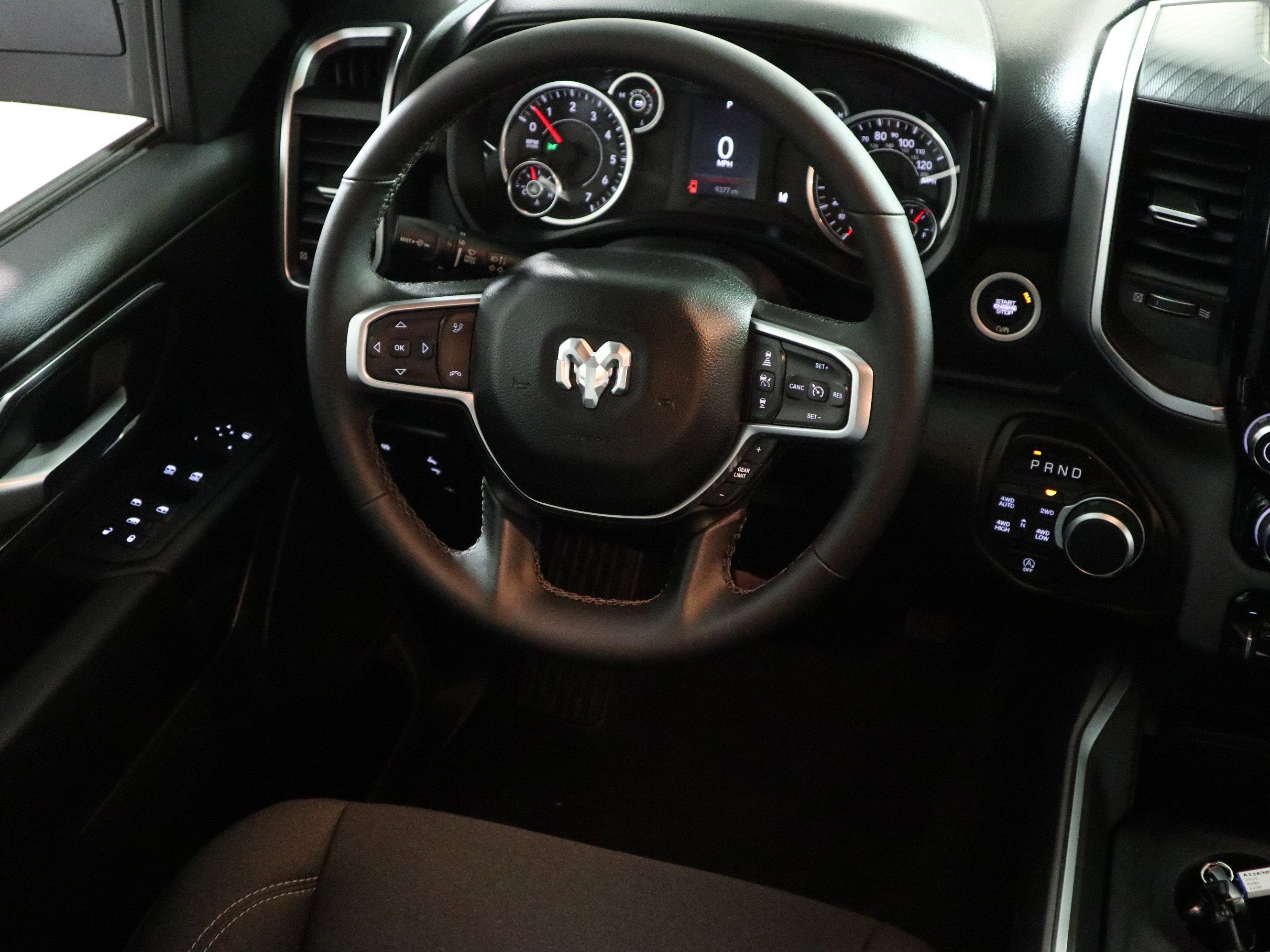 2025 RAM 1500 BIG HORN