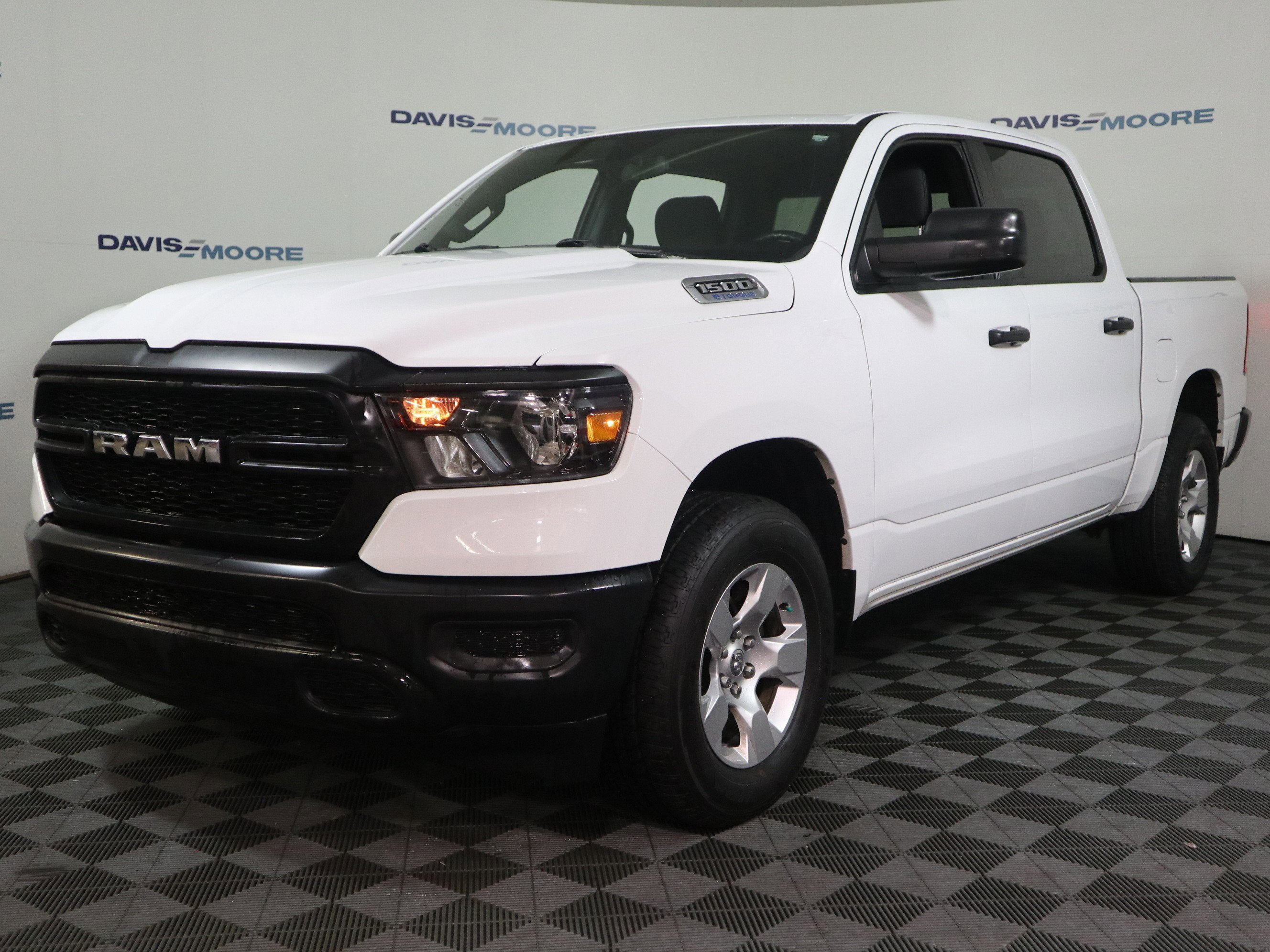 2024 RAM 1500 TRADESMAN