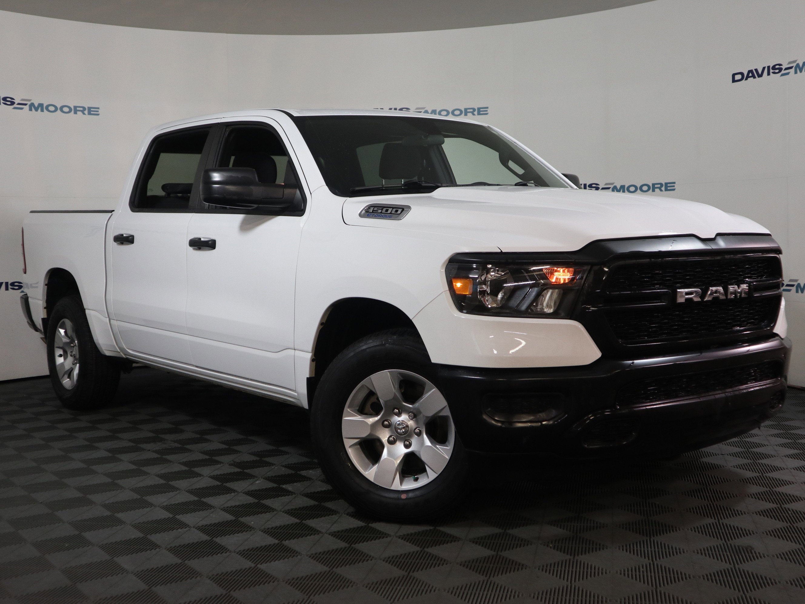 2024 RAM 1500 TRADESMAN