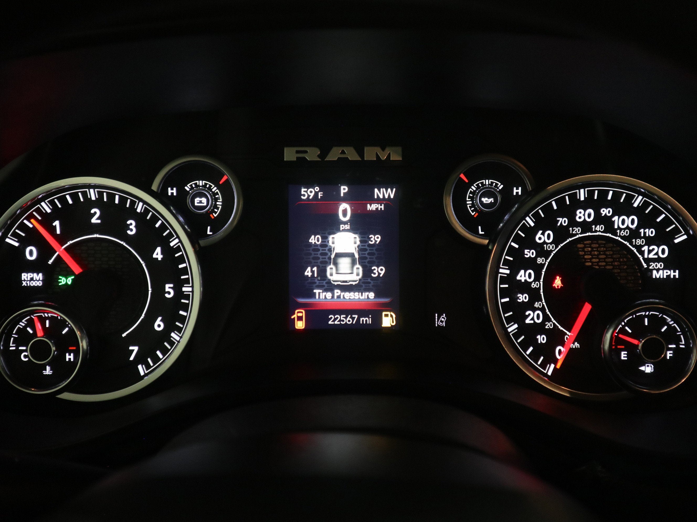 2025 RAM 1500 BIG HORN