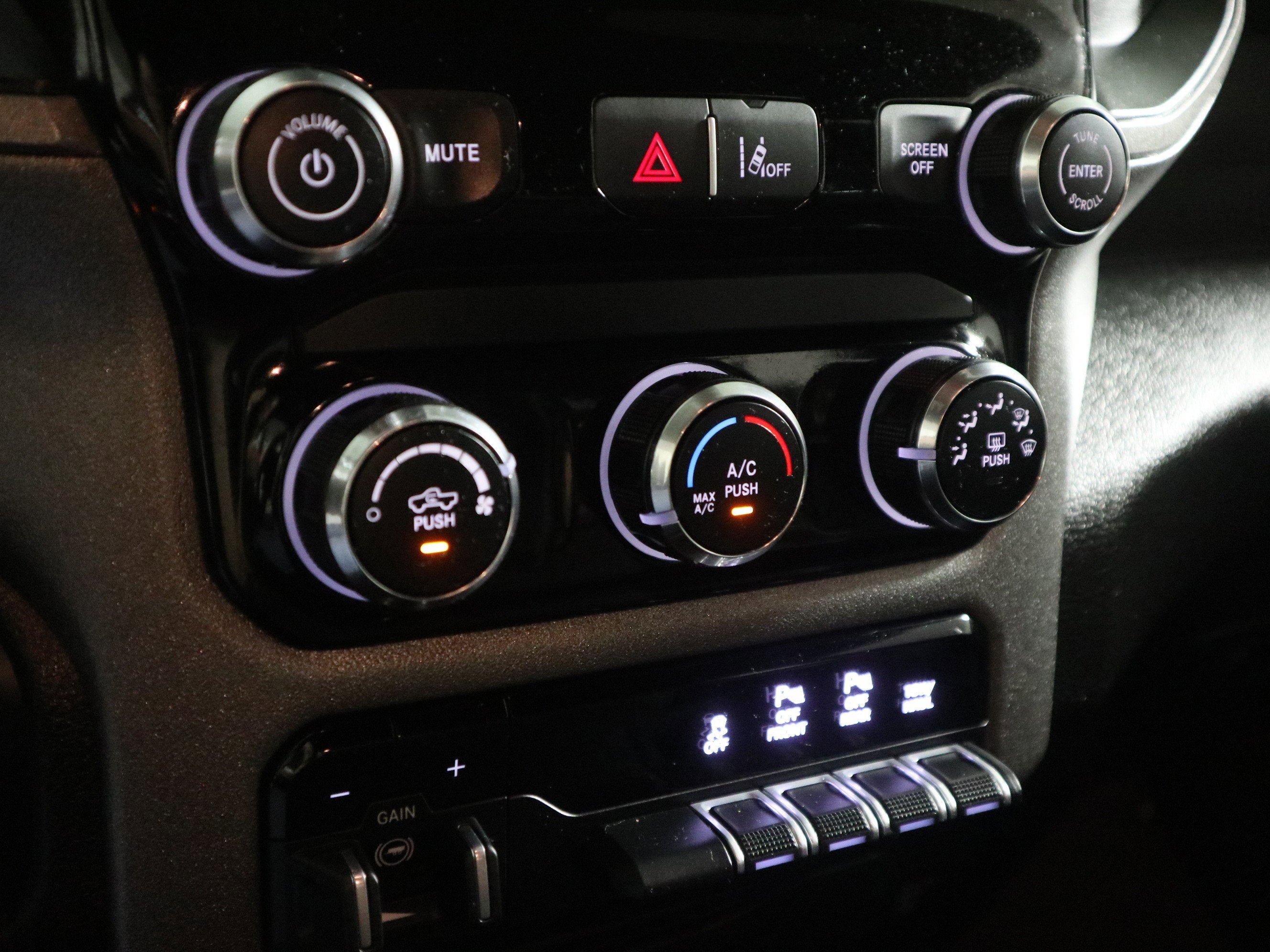 2025 RAM 1500 Warlock Crew Cab 4x4