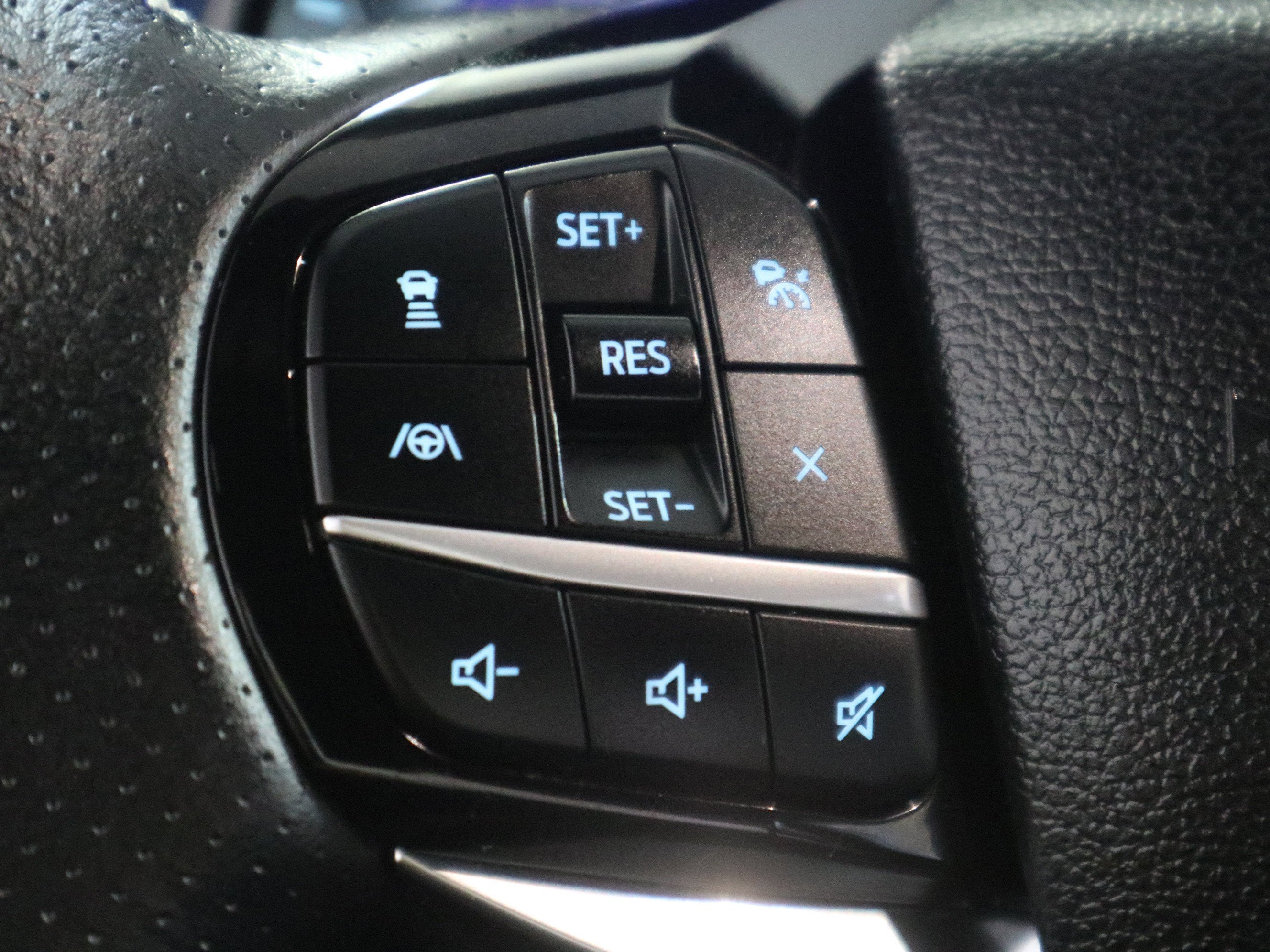 2023 Ford Explorer ST 4WD