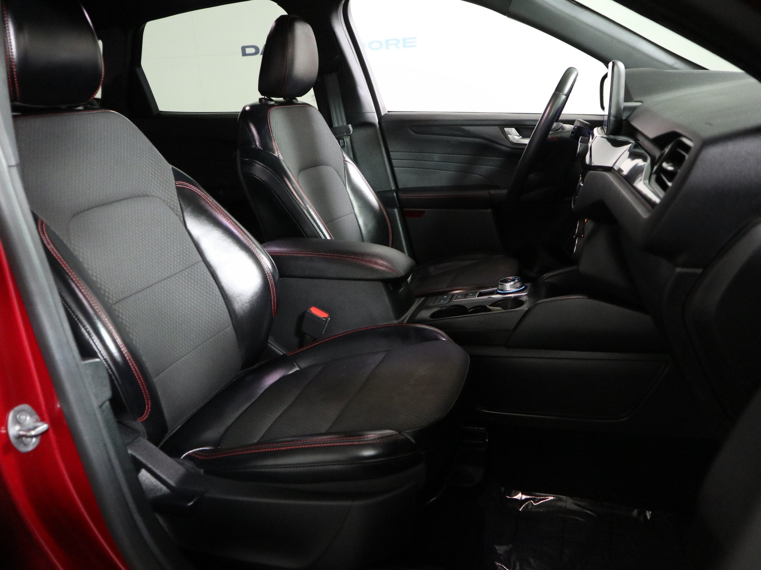 2024 Ford Escape ST-Line AWD