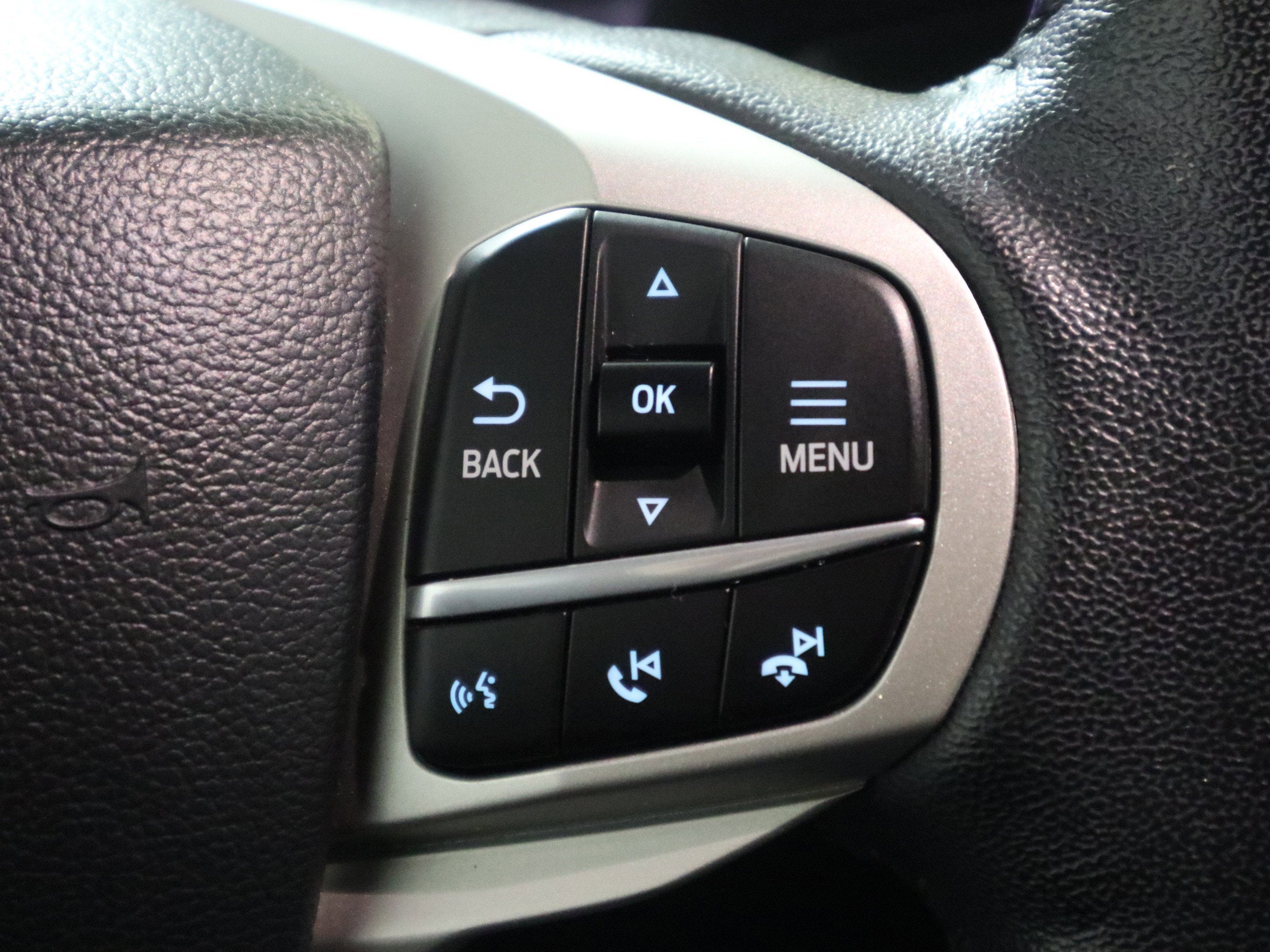 2022 Ford Explorer XLT 4WD