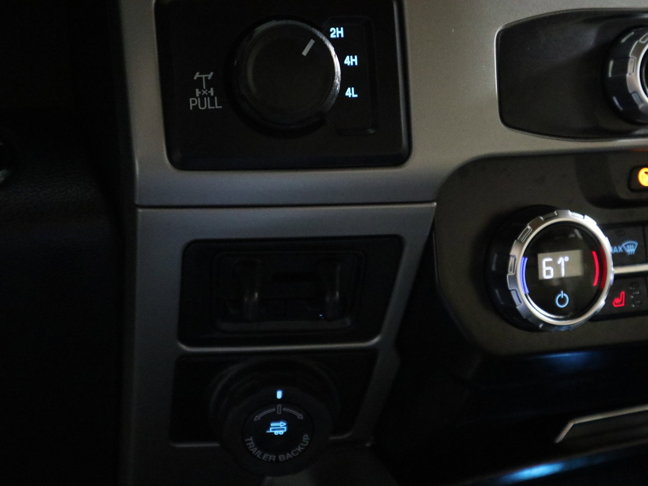 2022 Ford Super Duty F-250 SRW LARIAT Crew Cab 4WD
