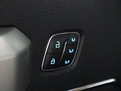 2022 Ford Super Duty F-250 SRW LARIAT Crew Cab 4WD