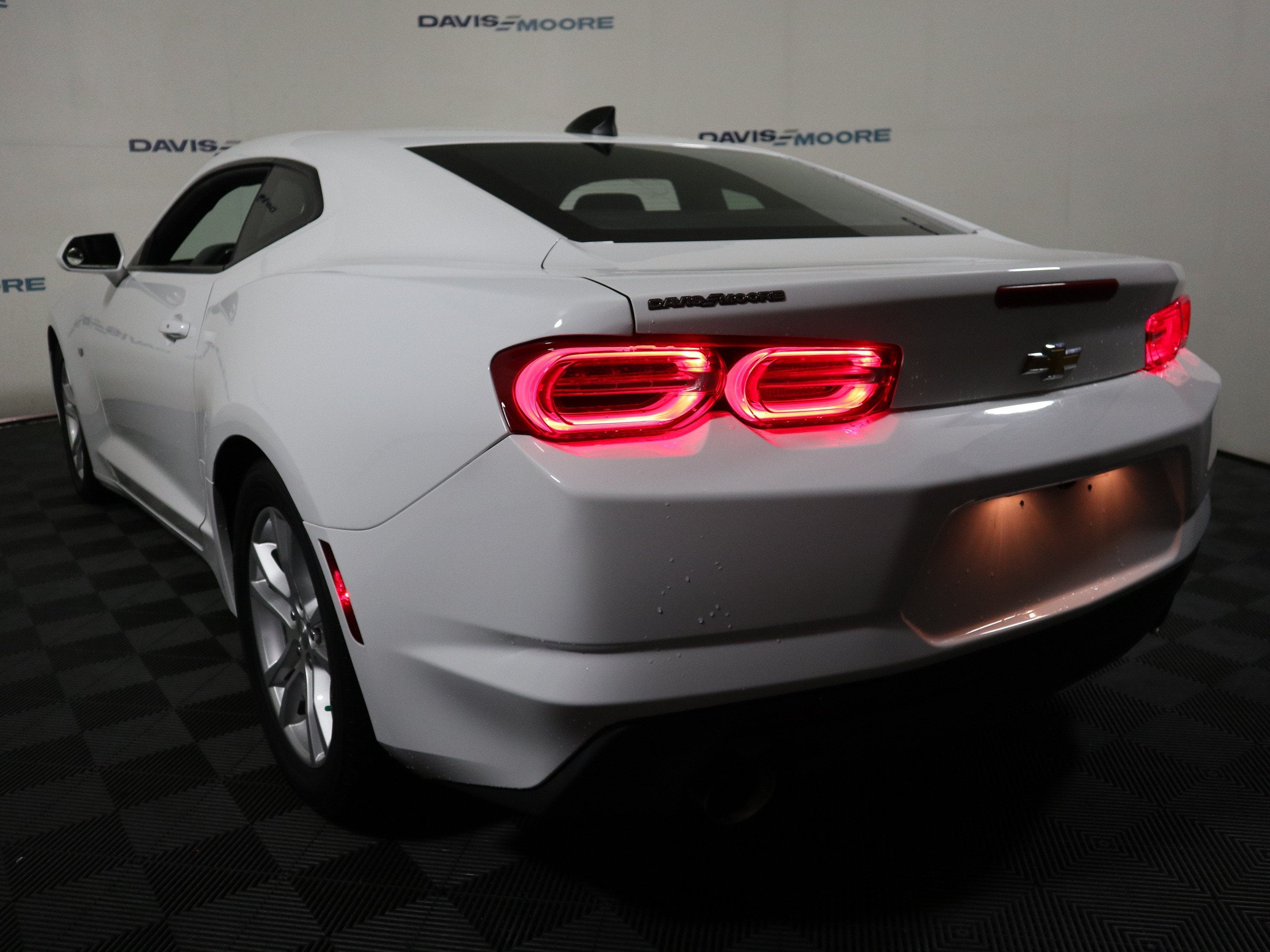 2021 Chevrolet Camaro 1LS