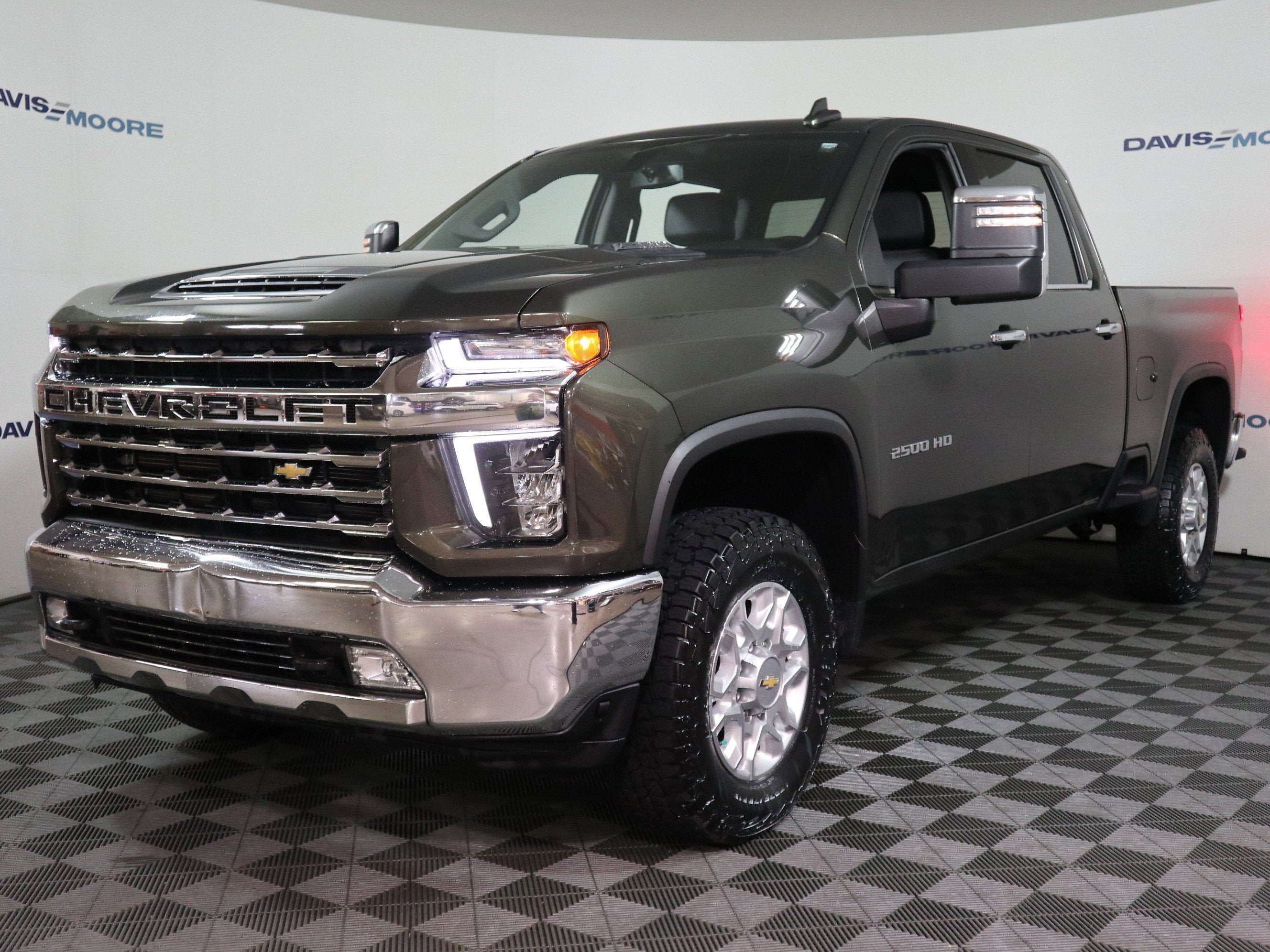 2022 Chevrolet Silverado 2500HD LTZ Crew Cab 4WD