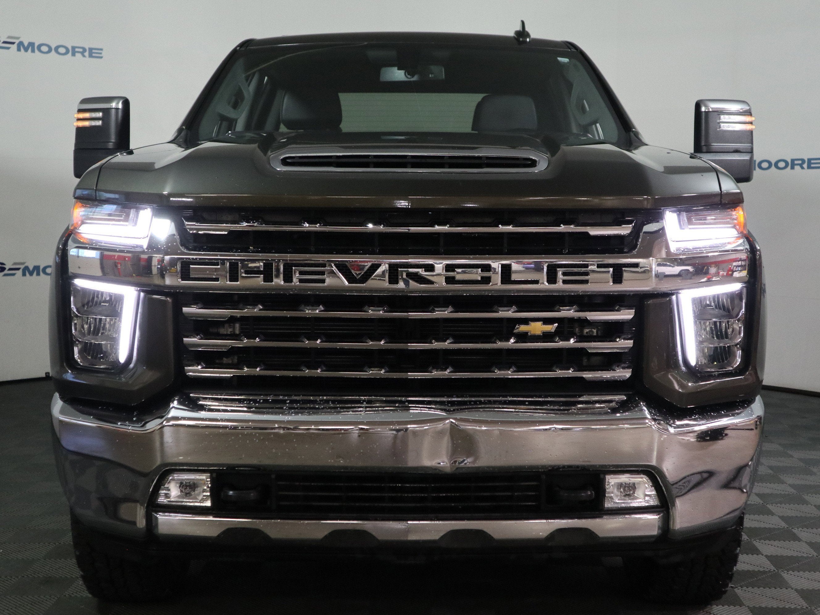 2022 Chevrolet Silverado 2500HD LTZ Crew Cab 4WD