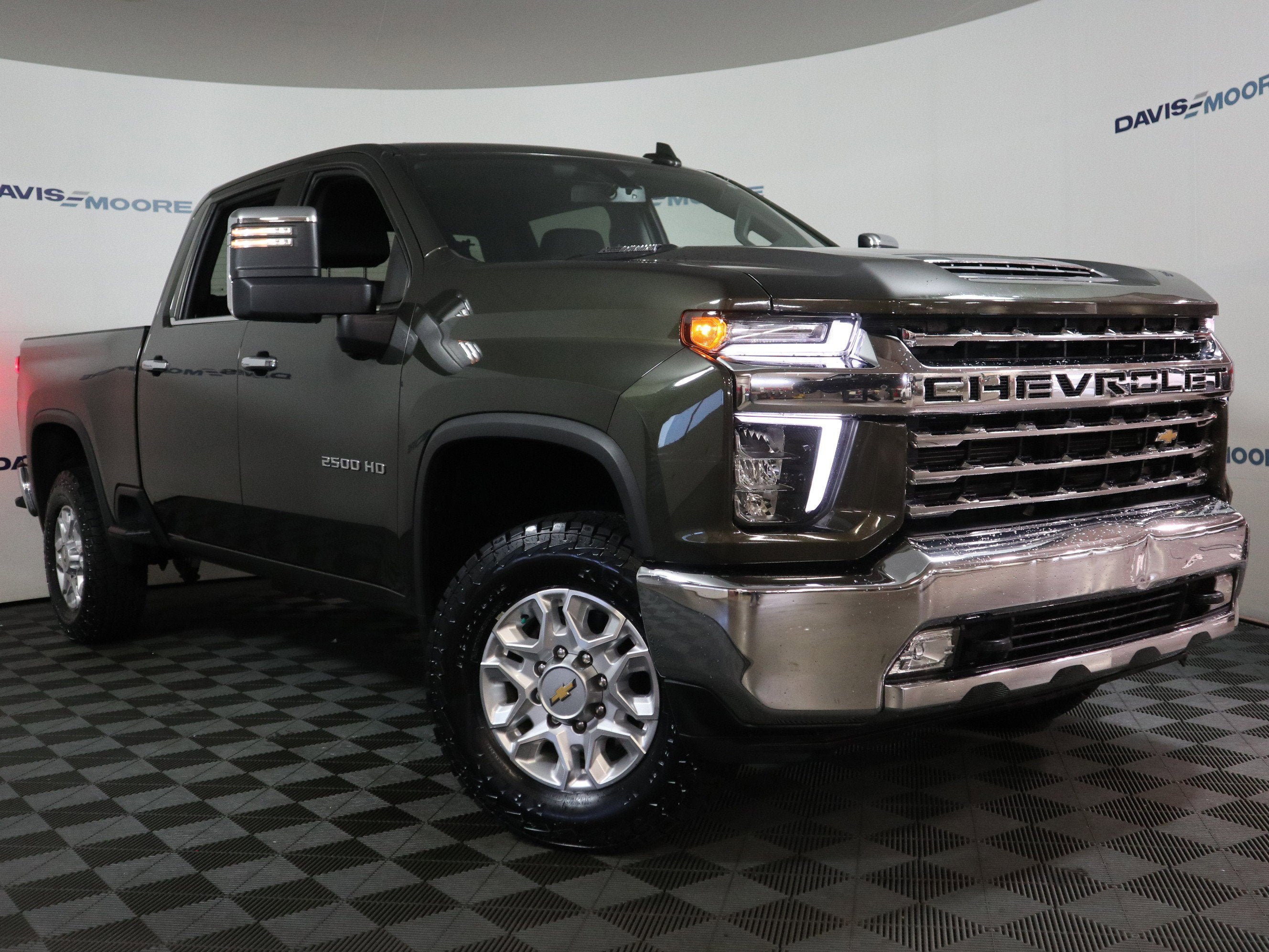 2022 Chevrolet Silverado 2500HD LTZ Crew Cab 4WD