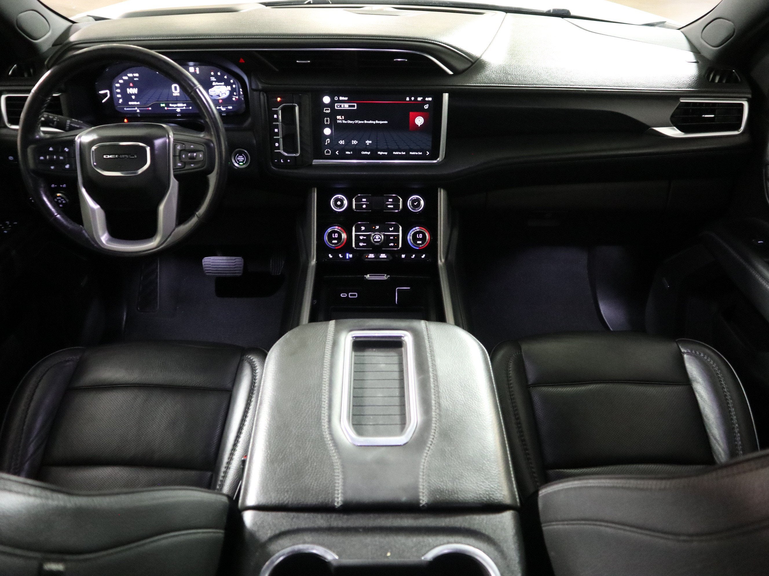 2022 GMC Yukon XL Denali 4WD