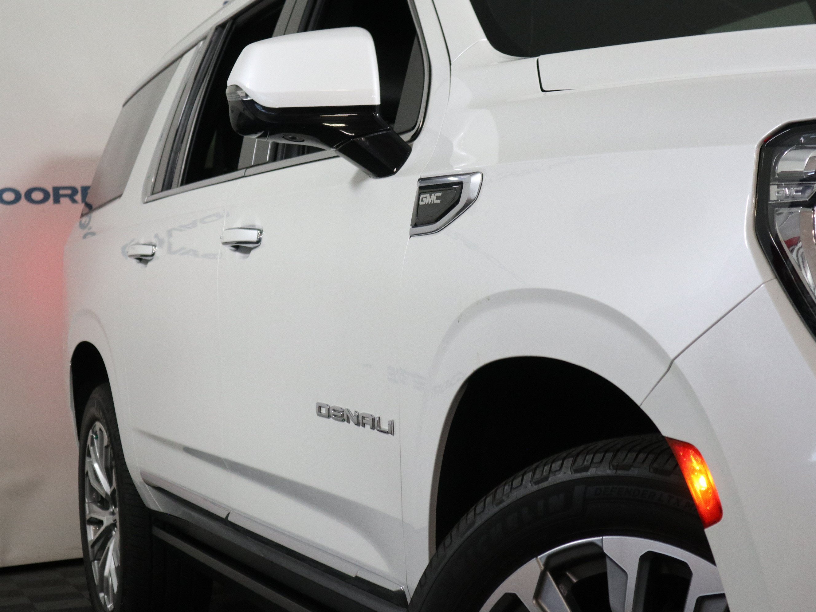 2022 GMC Yukon XL Denali 4WD