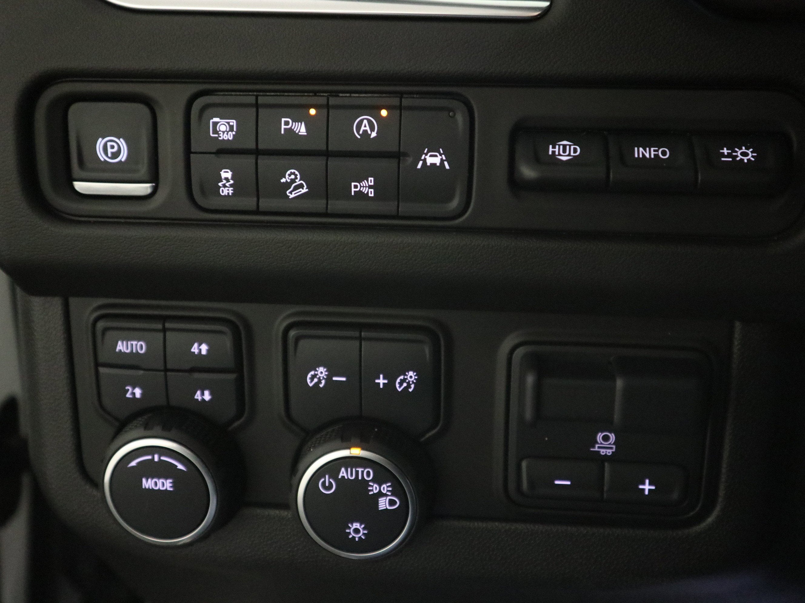 2024 Chevrolet Suburban Premier 4WD