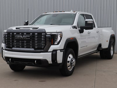 2024 GMC Sierra 3500HD Denali Ultimate Crew Cab 4WD
