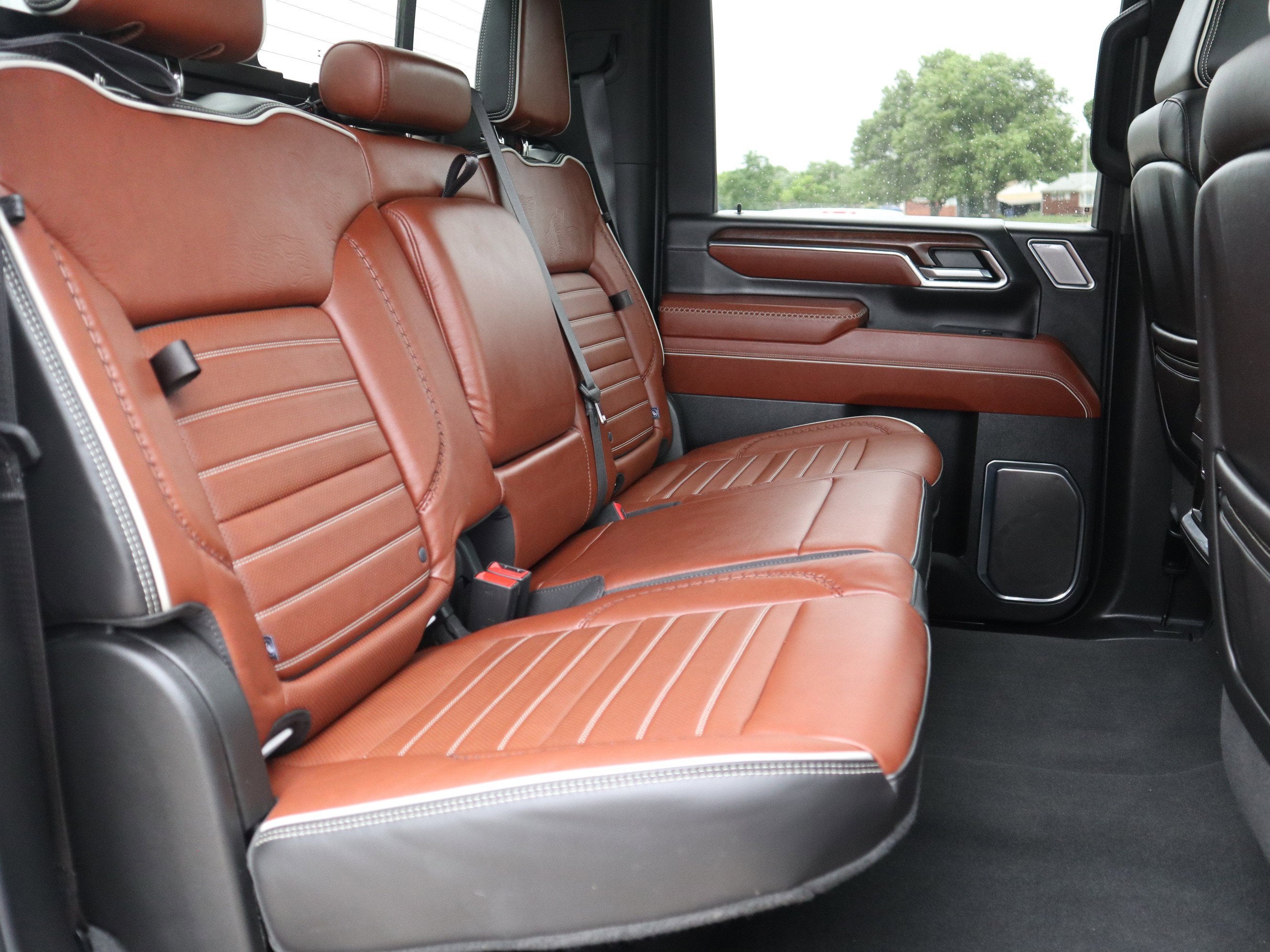 2024 GMC Sierra 3500HD Denali Ultimate Crew Cab 4WD