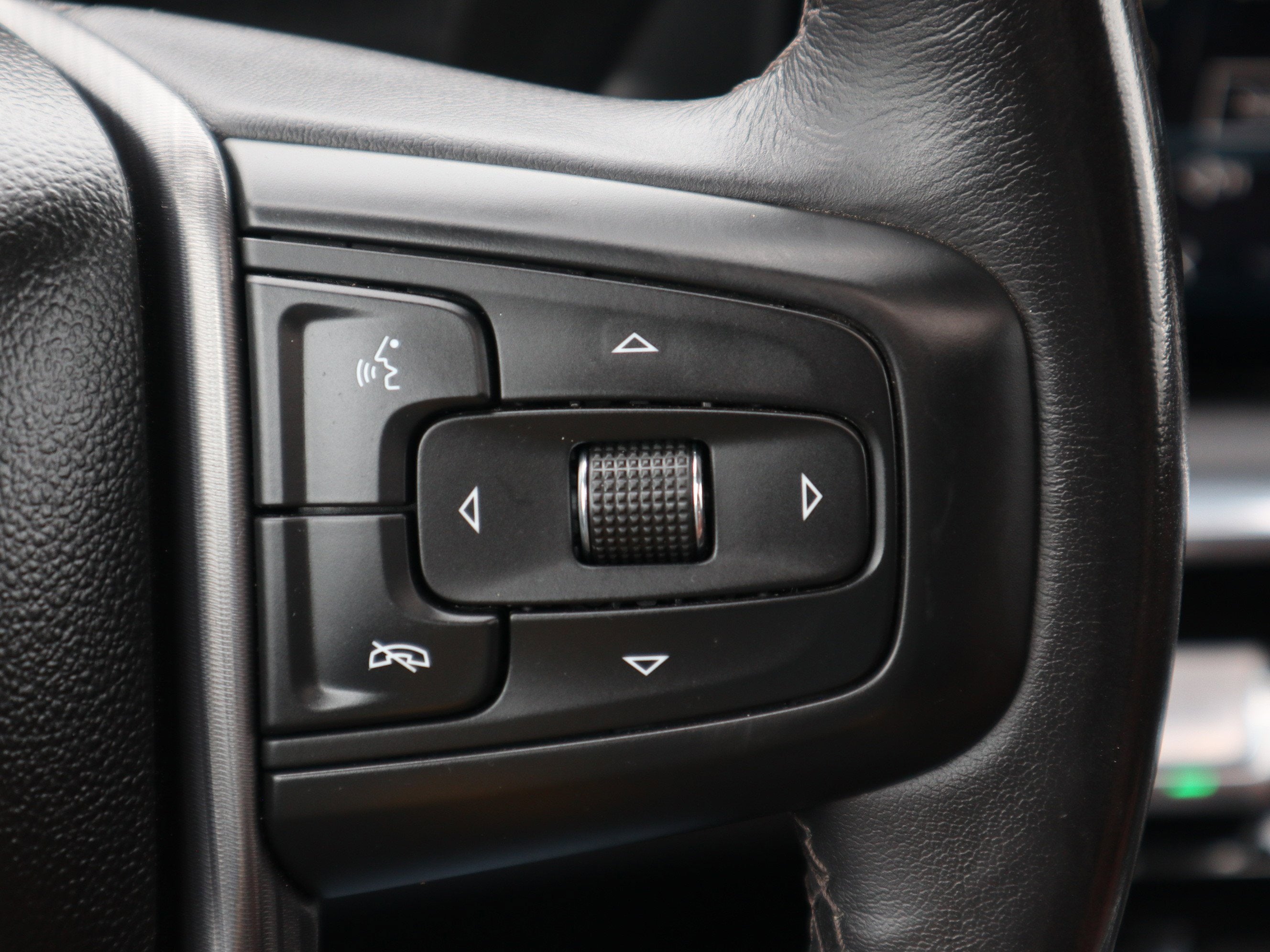 2024 GMC Sierra 3500HD Denali Ultimate Crew Cab 4WD