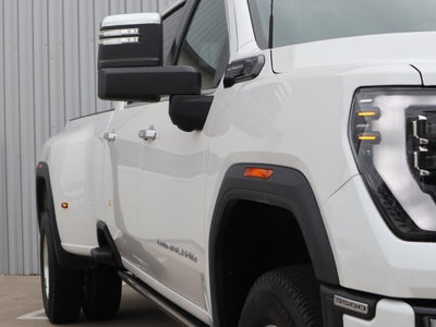 2024 GMC Sierra 3500HD Denali Ultimate Crew Cab 4WD