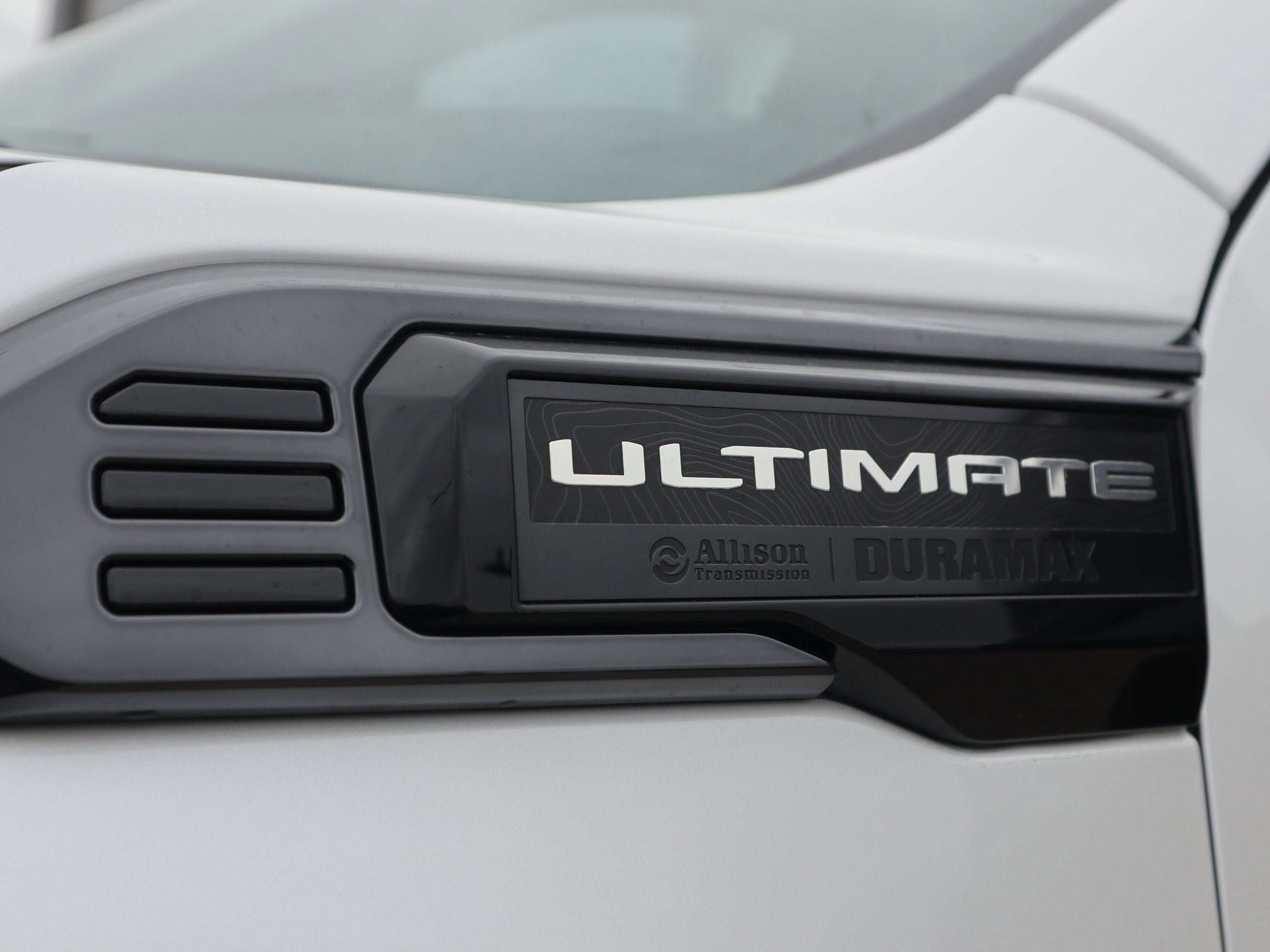 2024 GMC Sierra 3500HD Denali Ultimate Crew Cab 4WD