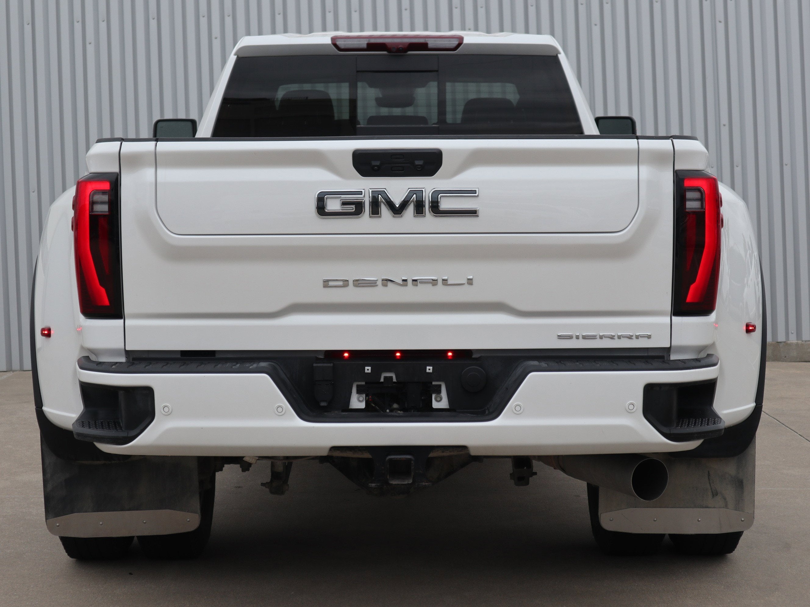 2024 GMC Sierra 3500HD Denali Ultimate Crew Cab 4WD