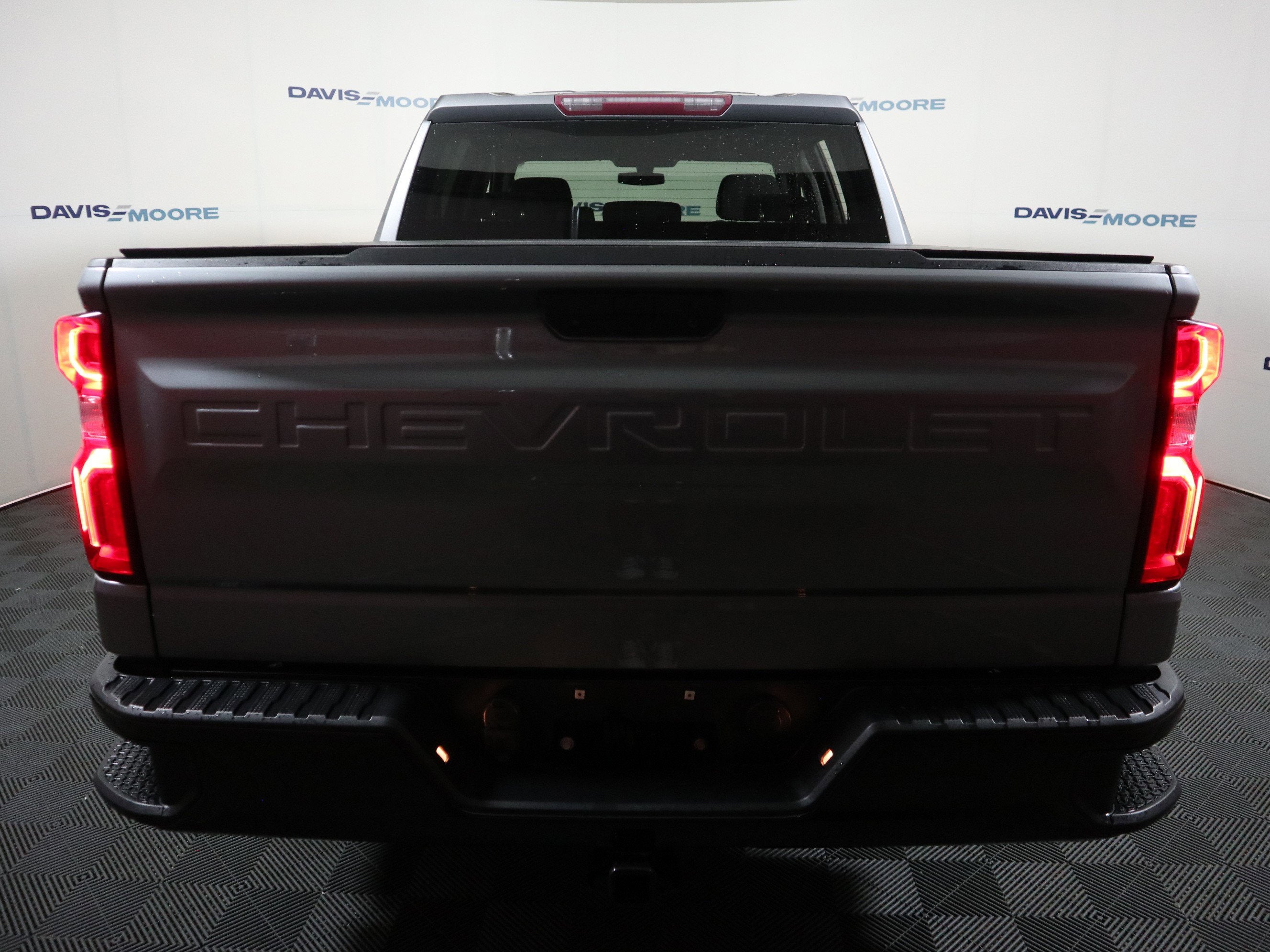 2020 Chevrolet Silverado 1500 Custom Trail Boss Crew Cab 4WD
