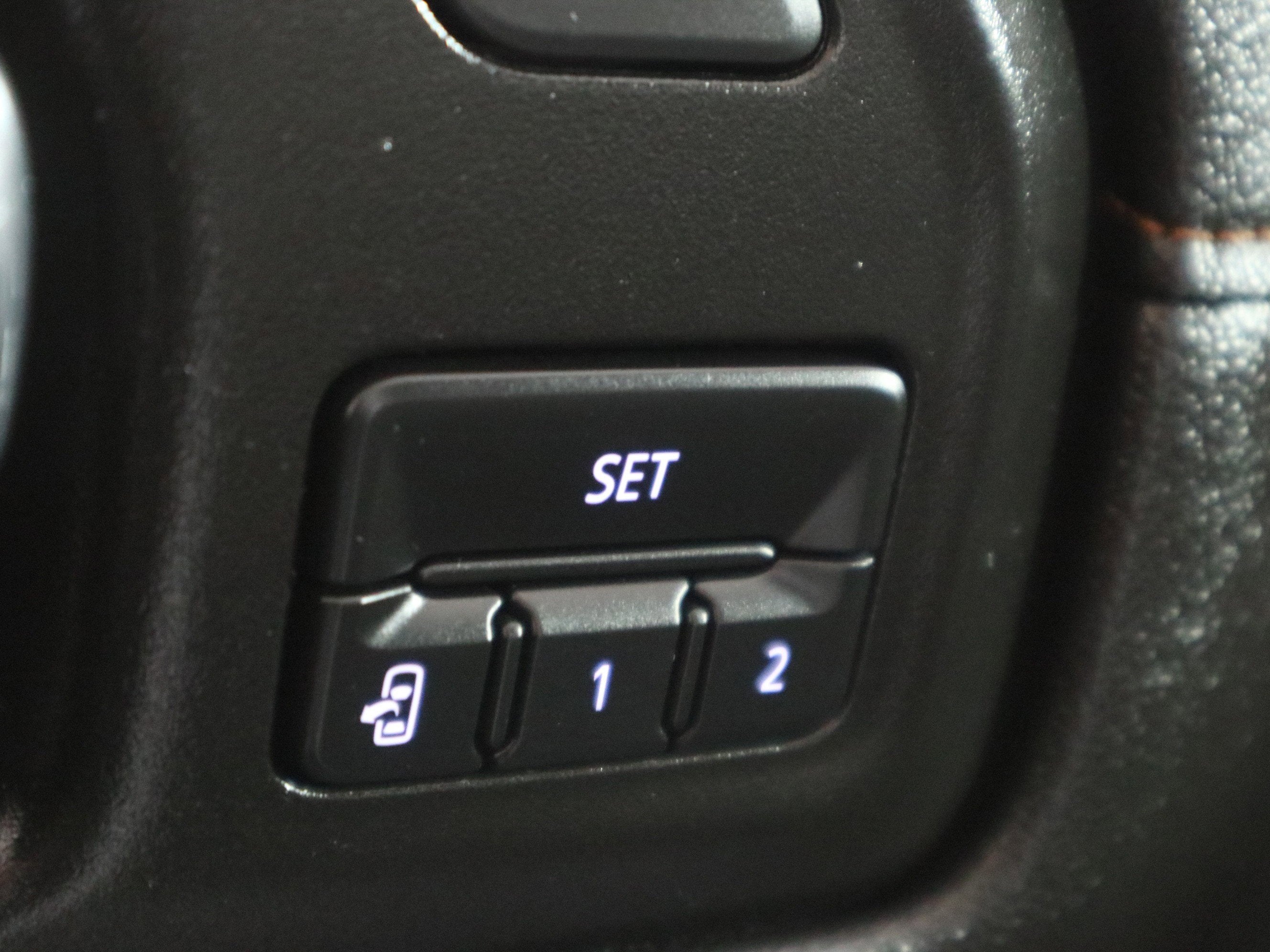 2021 GMC Sierra 1500 AT4 Crew Cab 4WD