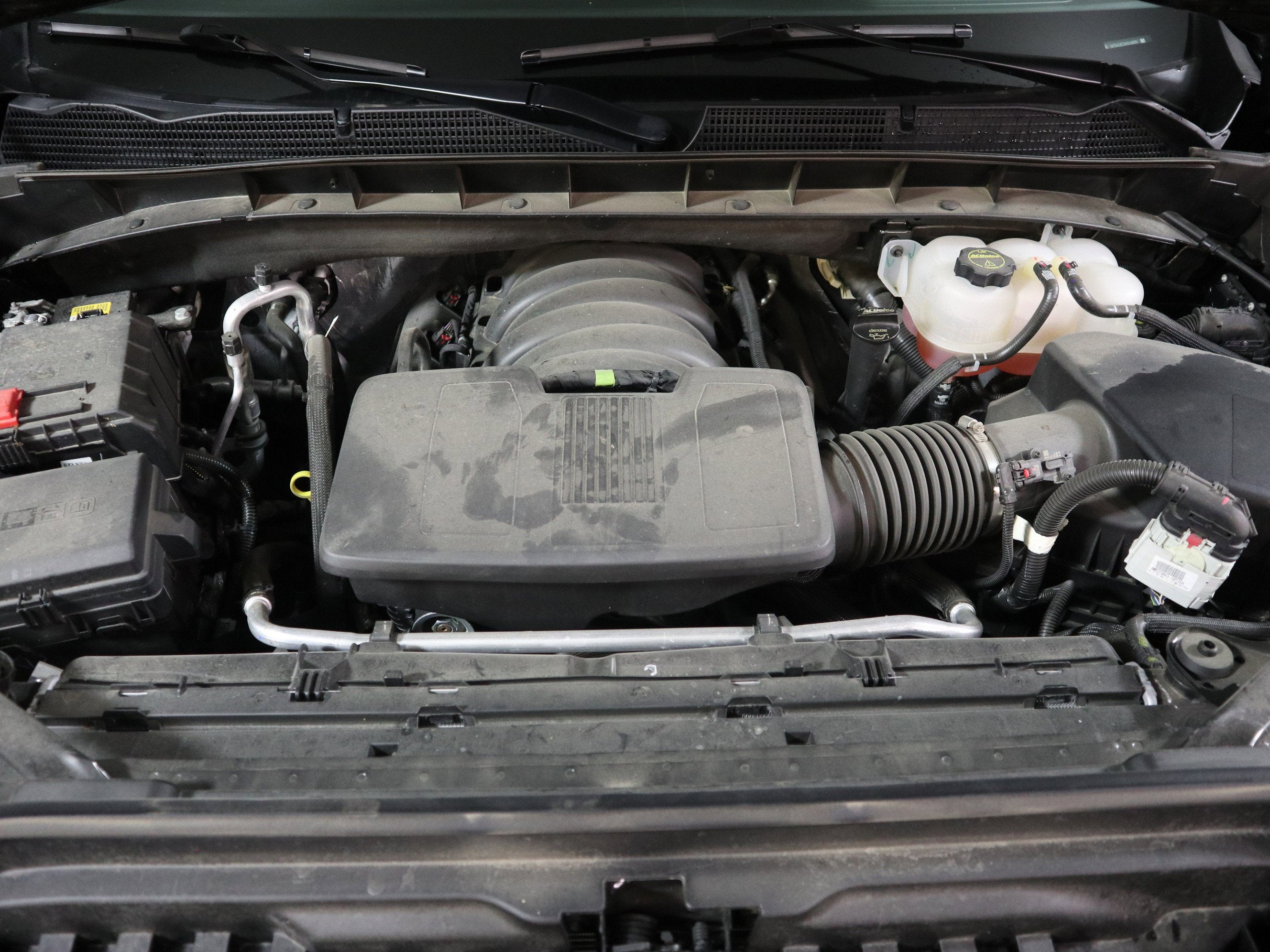 2024 GMC Sierra 1500 SLT Crew Cab 4WD