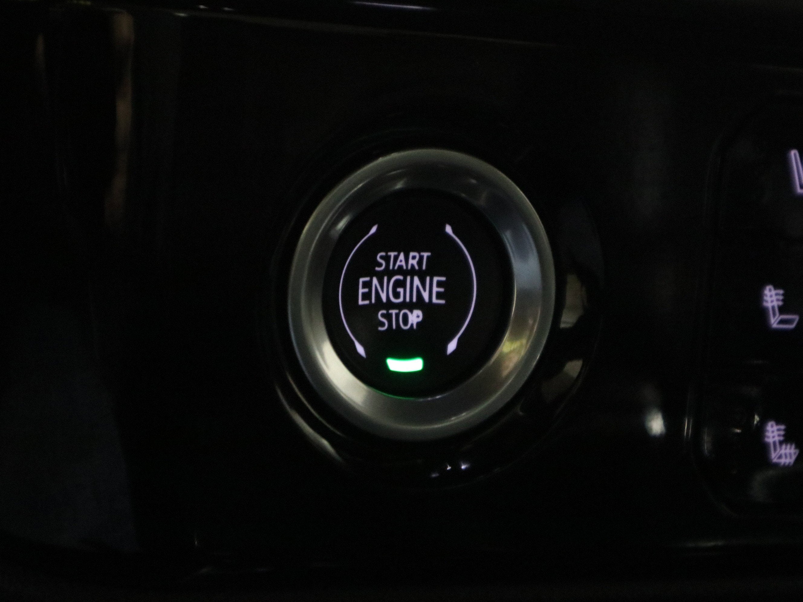 2024 GMC Sierra 1500 SLT Crew Cab 4WD