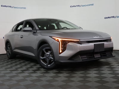 2025 Kia K4 LXS