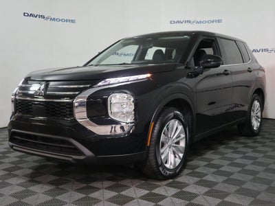 2025 Mitsubishi Outlander ES AWD