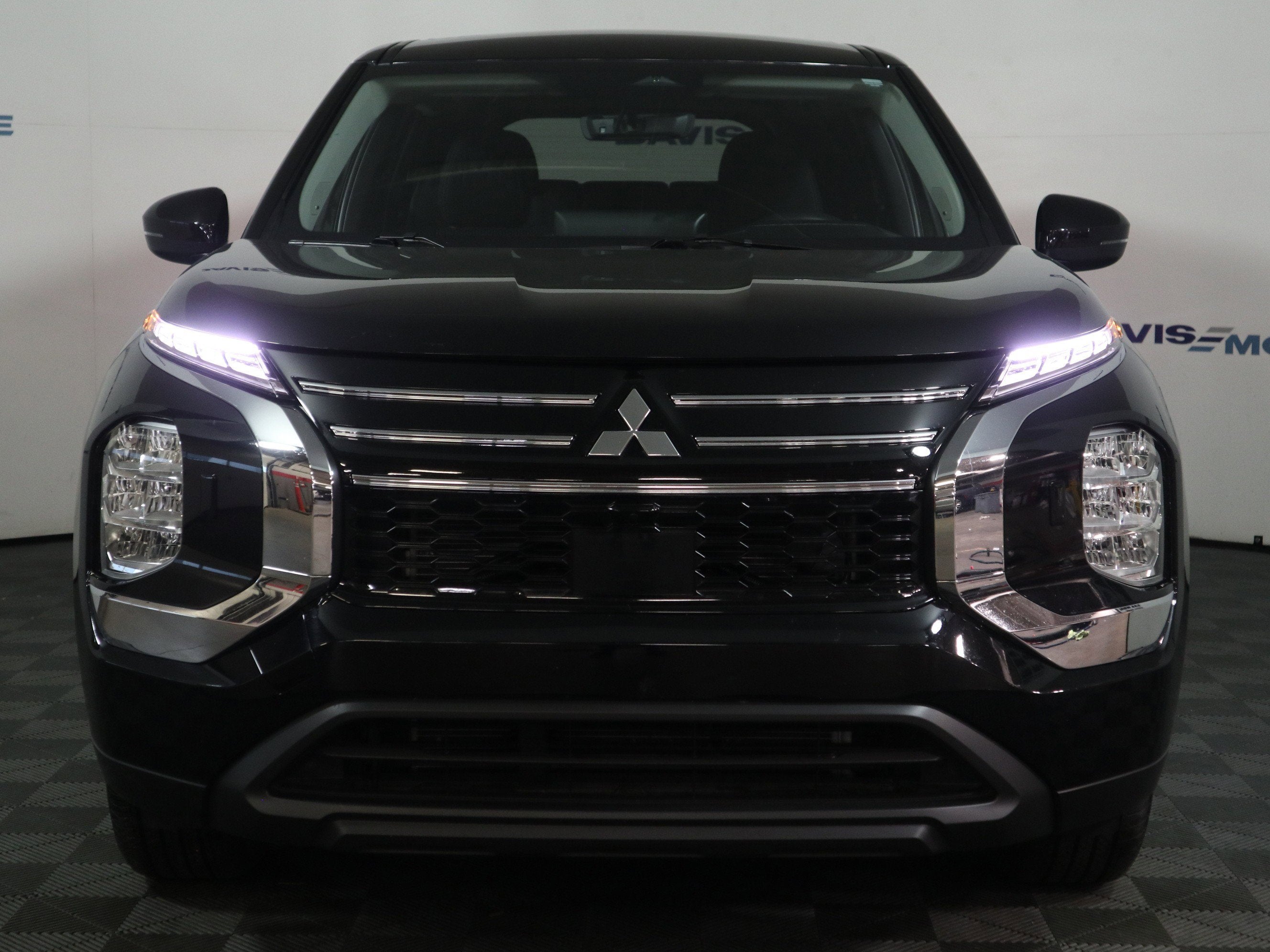 2025 Mitsubishi Outlander ES AWD