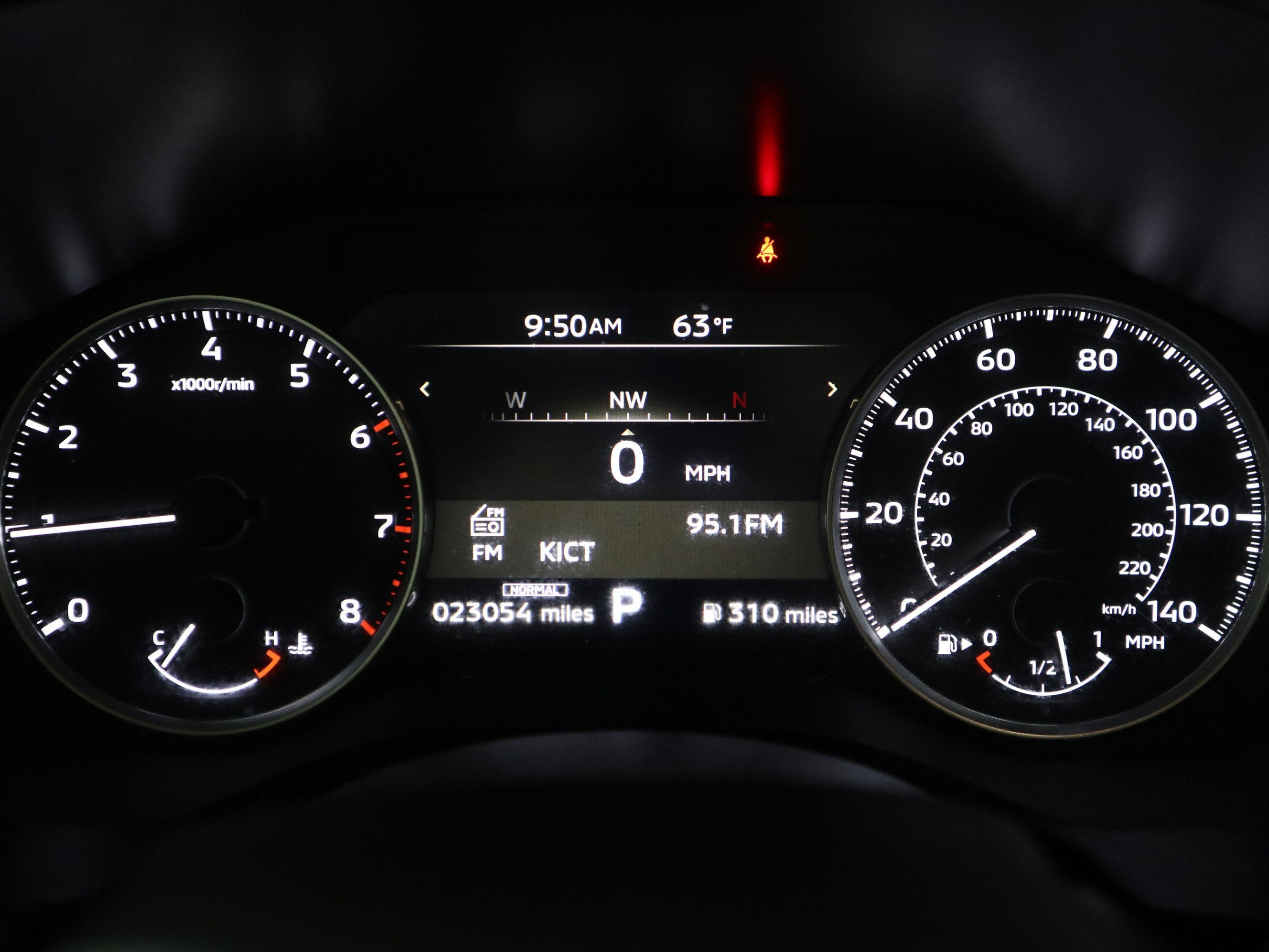 2025 Mitsubishi Outlander ES AWD