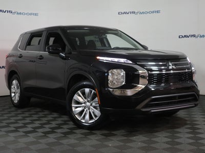 2025 Mitsubishi Outlander ES AWD