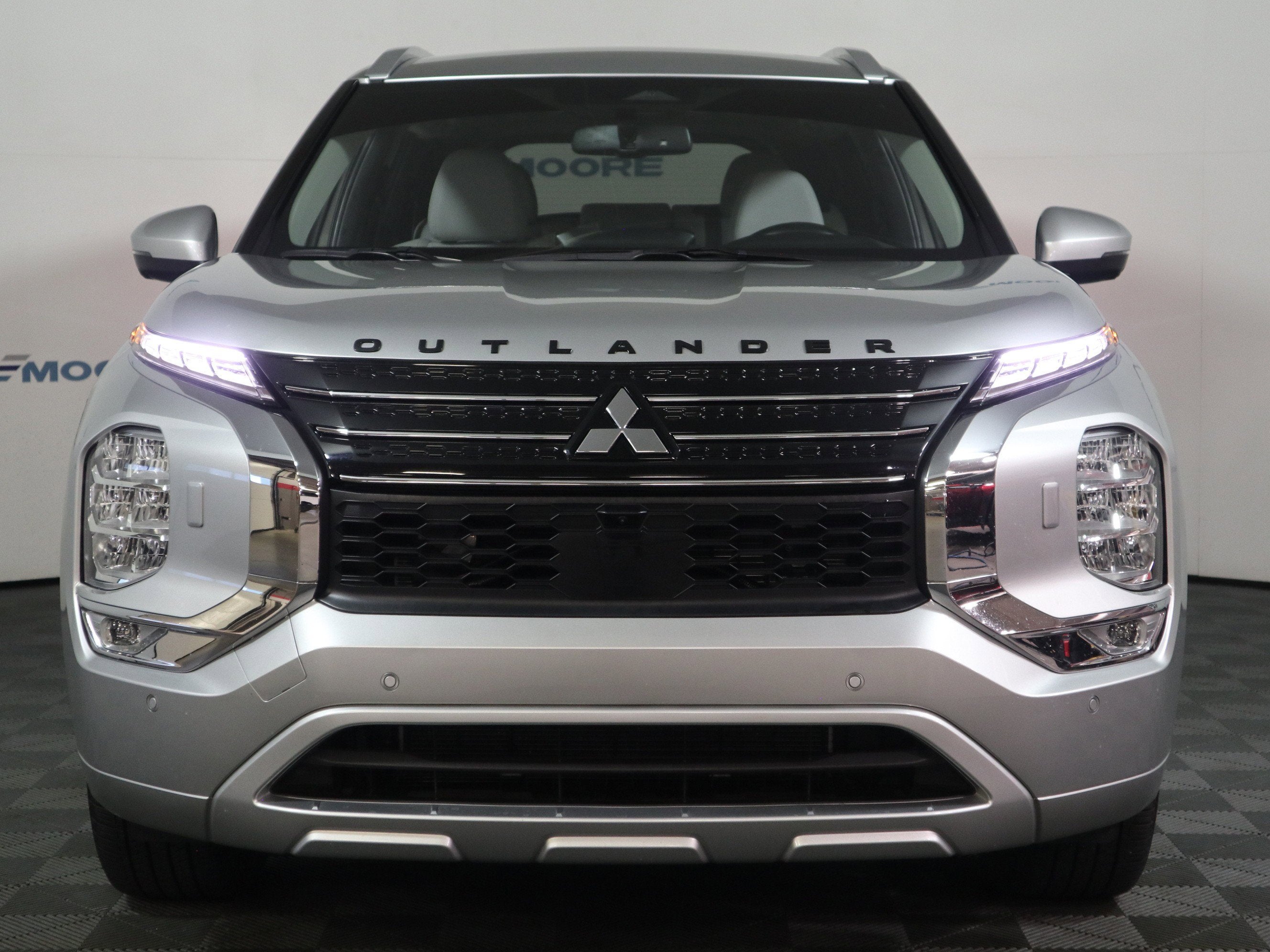 2024 Mitsubishi Outlander Plug-In Hybrid SEL 4WD