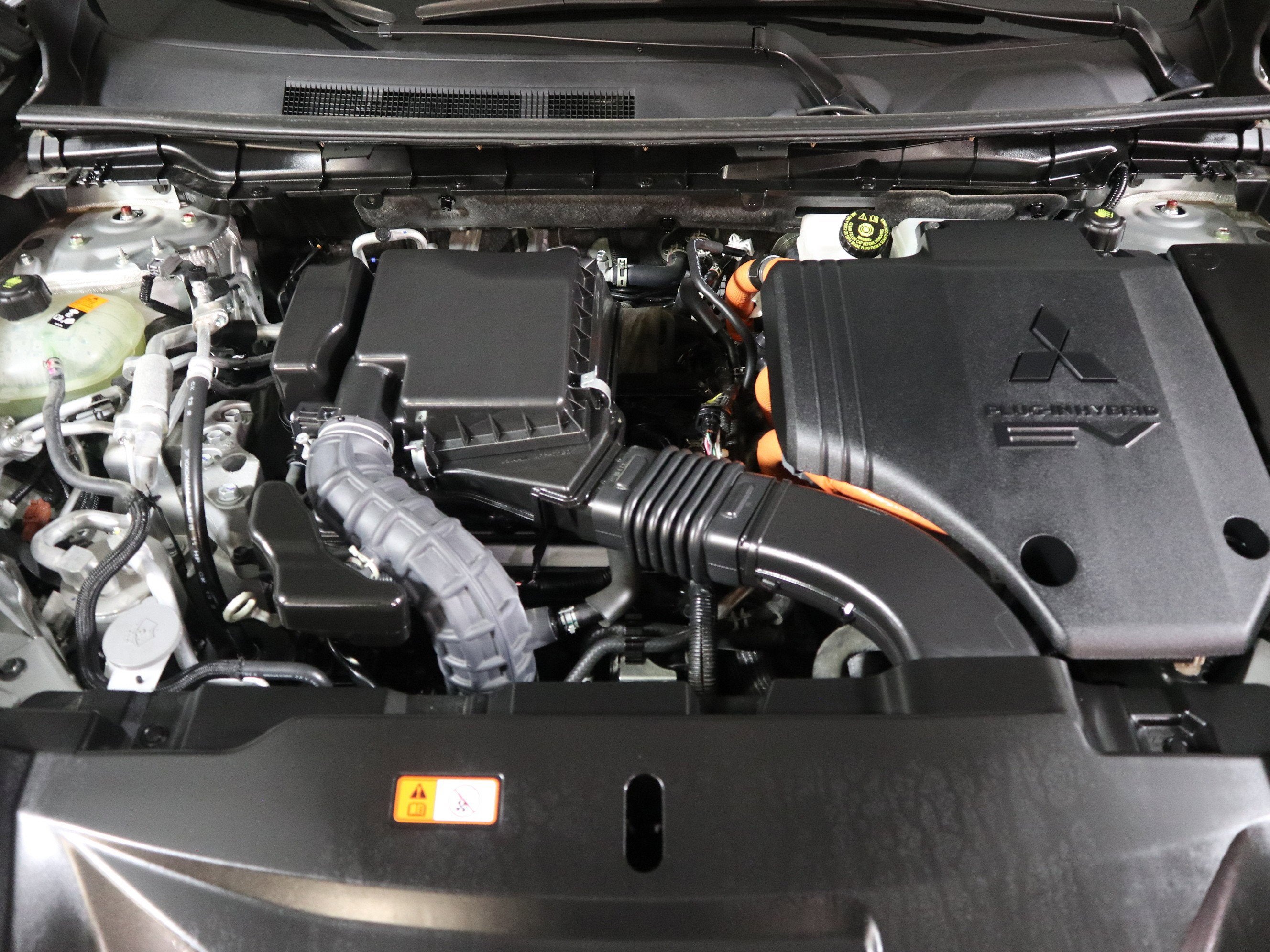 2024 Mitsubishi Outlander Plug-In Hybrid SEL 4WD