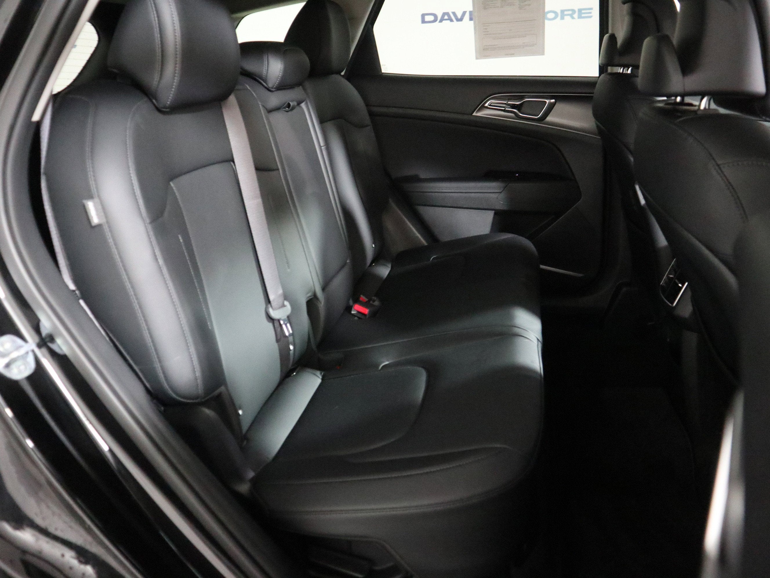 2024 Kia Sportage Hybrid EX AWD