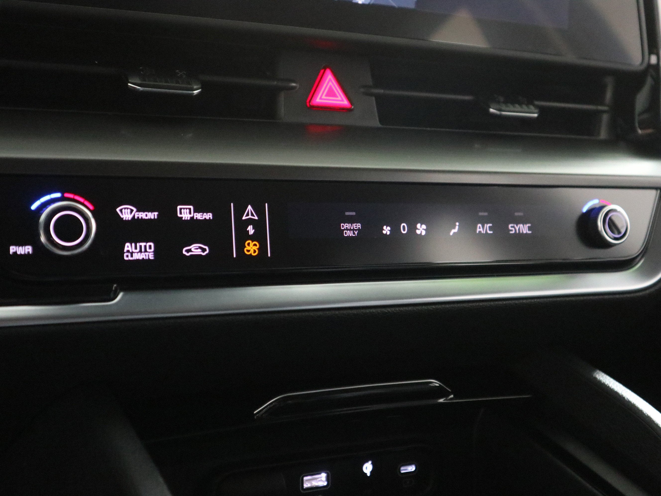 2024 Kia Sportage Hybrid EX AWD