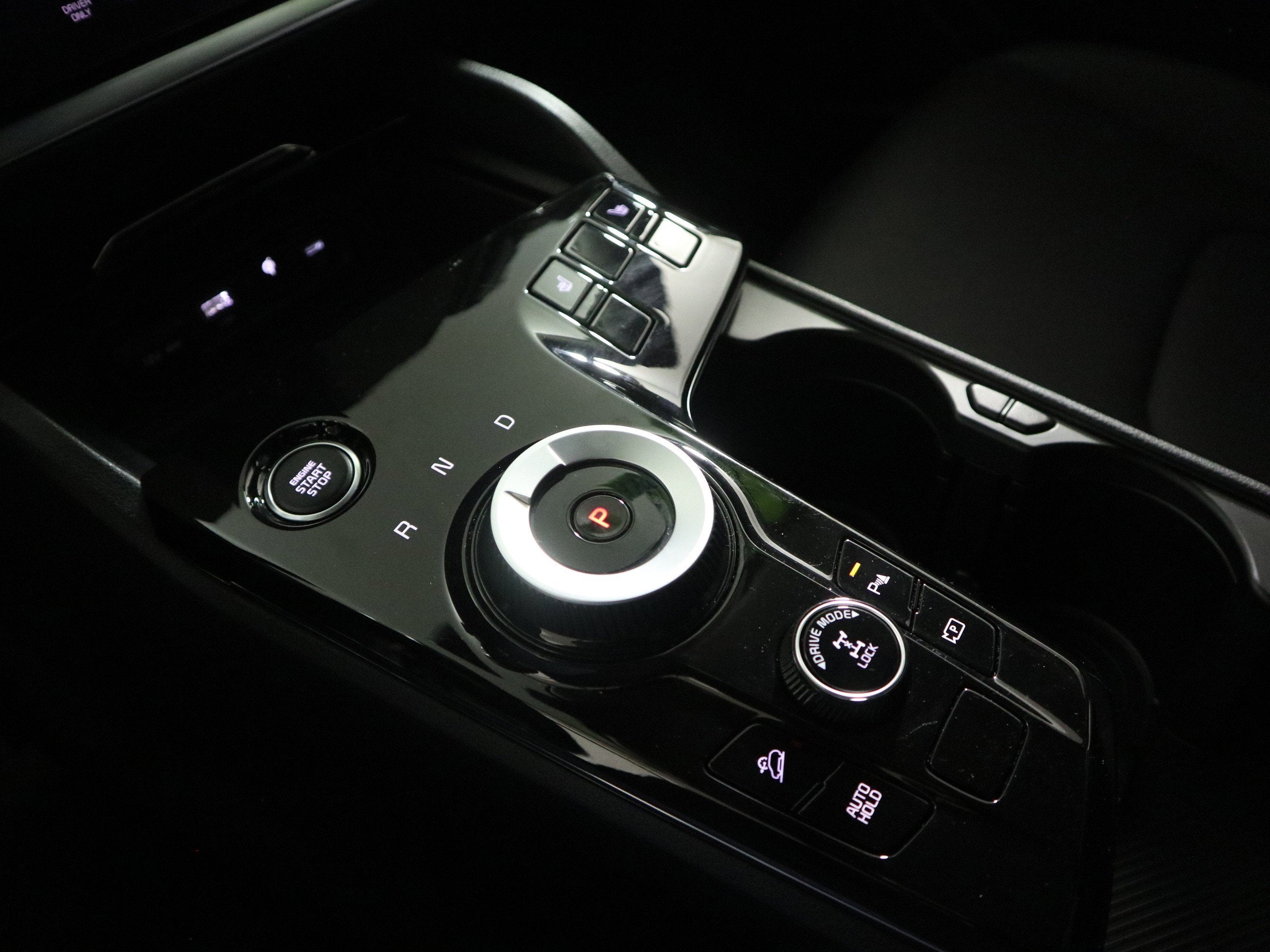 2024 Kia Sportage Hybrid EX AWD