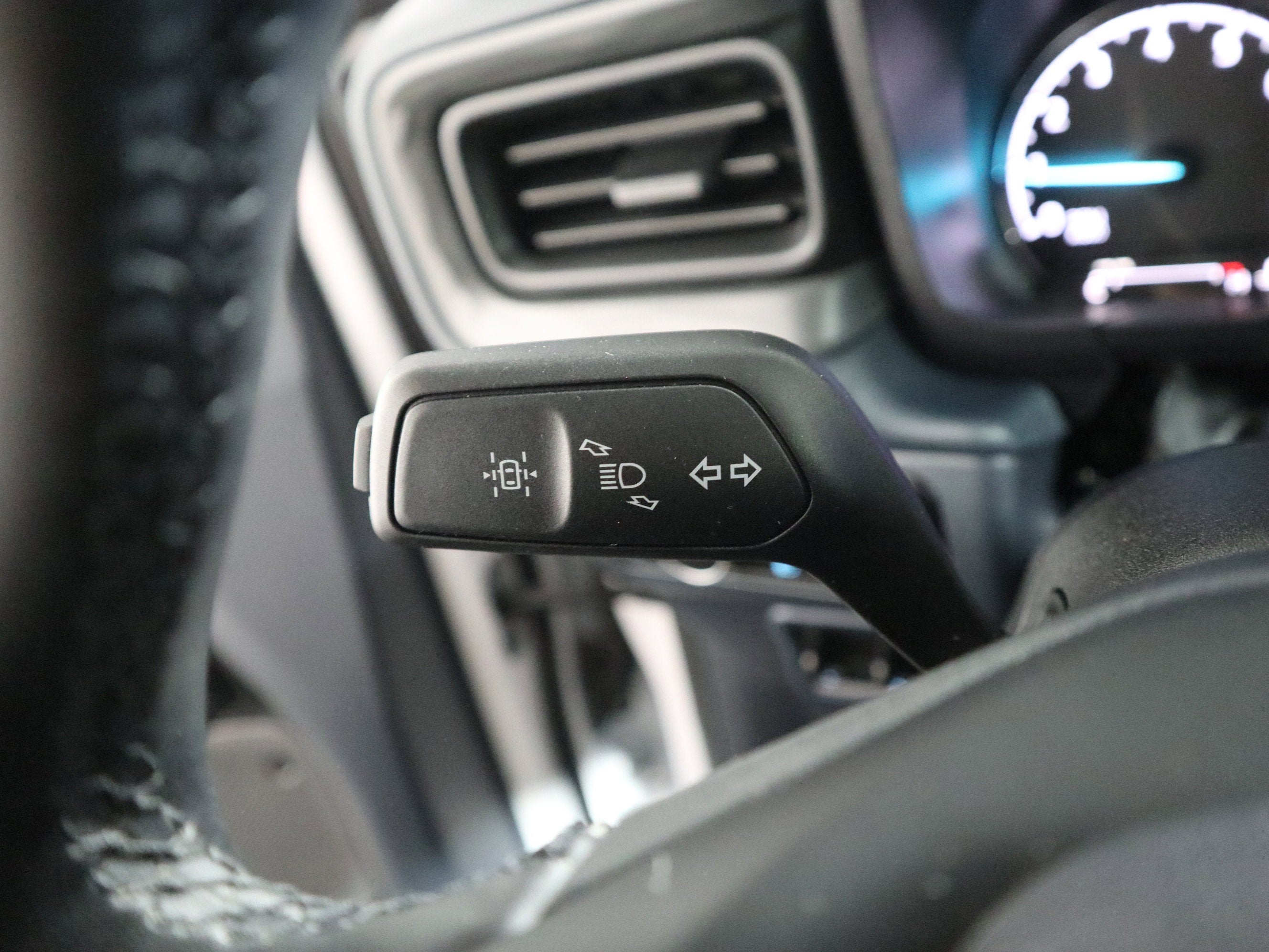 2024 Ford Maverick LARIAT AWD