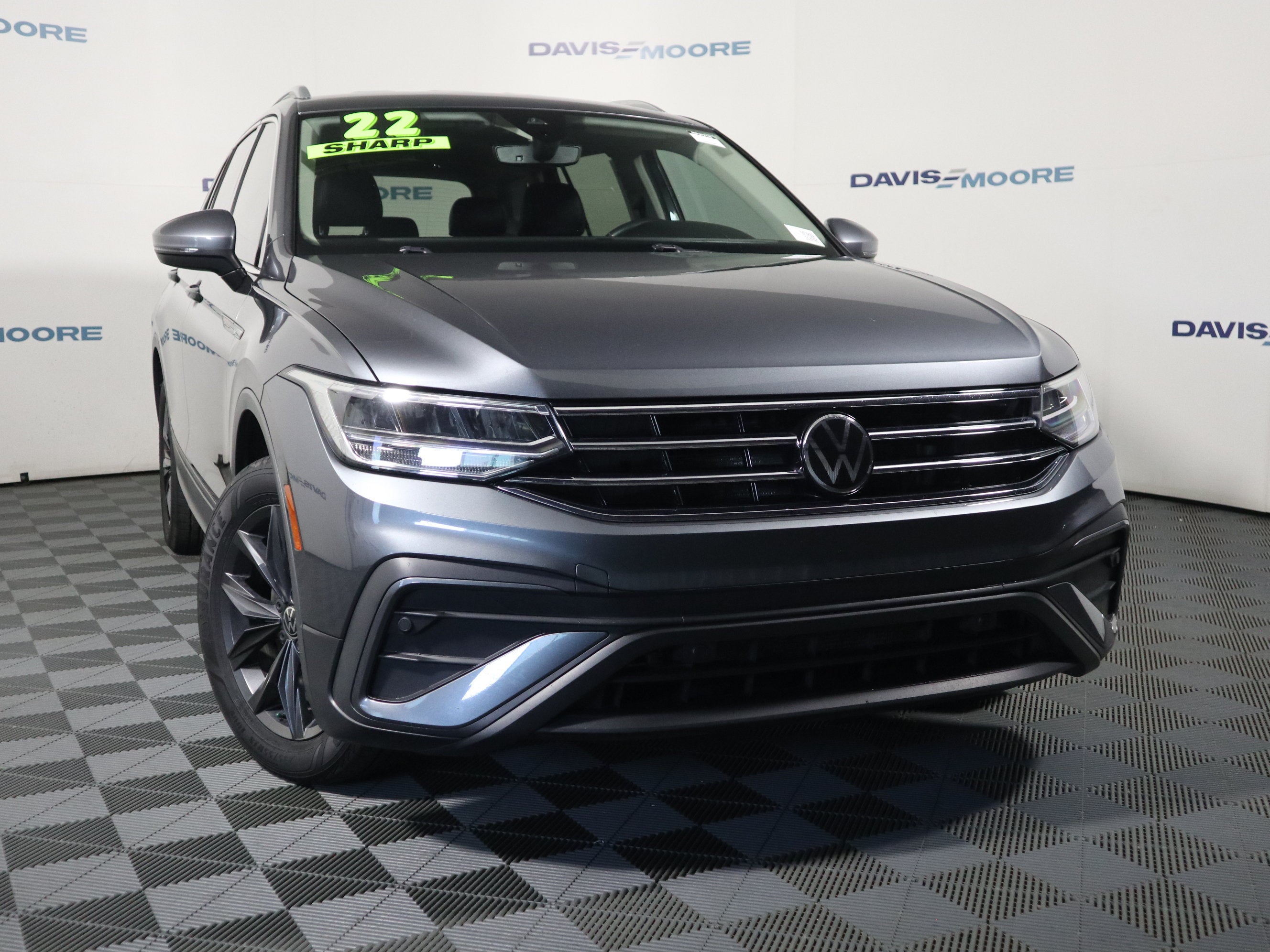 2022 Volkswagen Tiguan SE