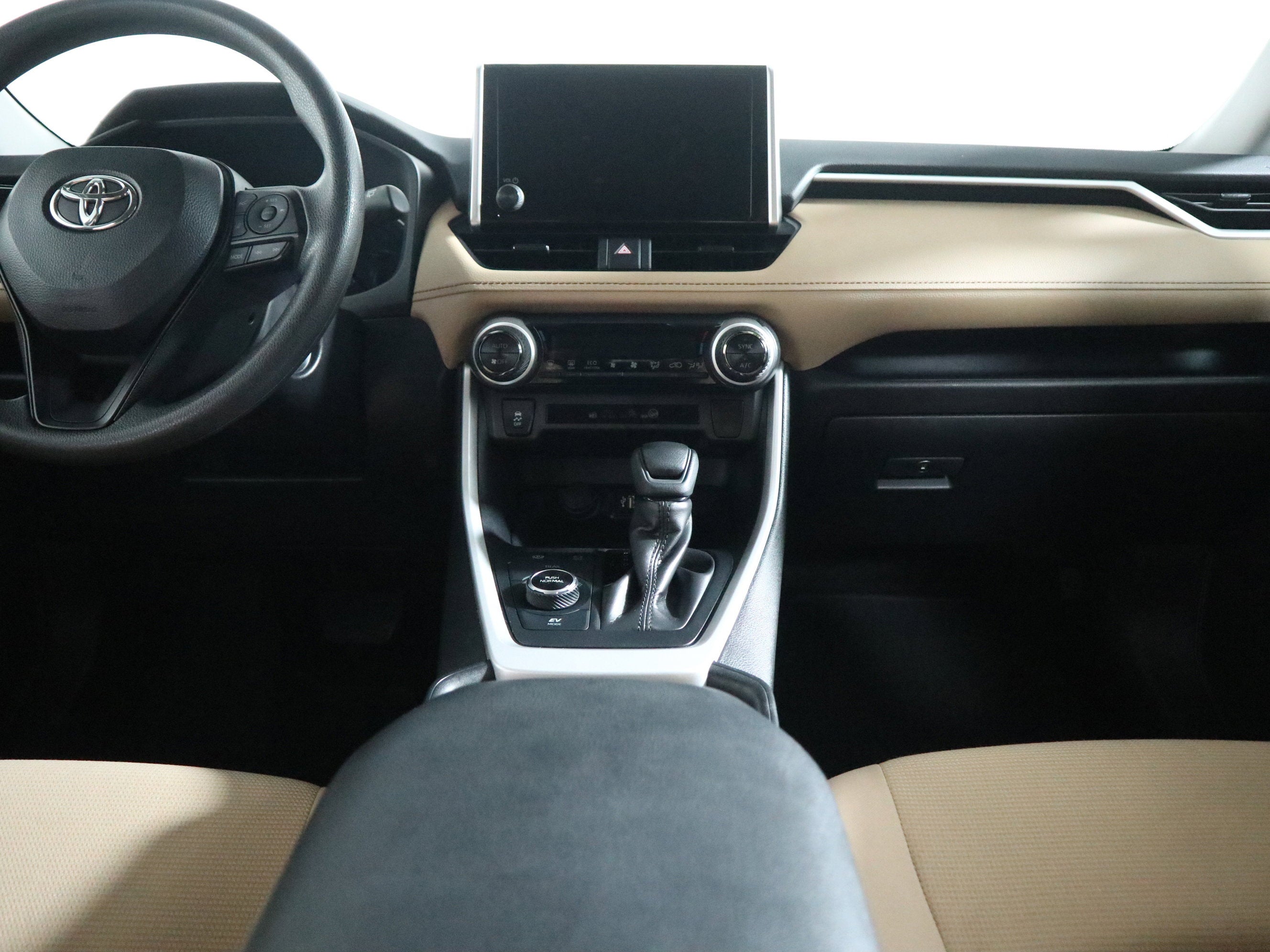2025 Toyota RAV4 Hybrid LE AWD