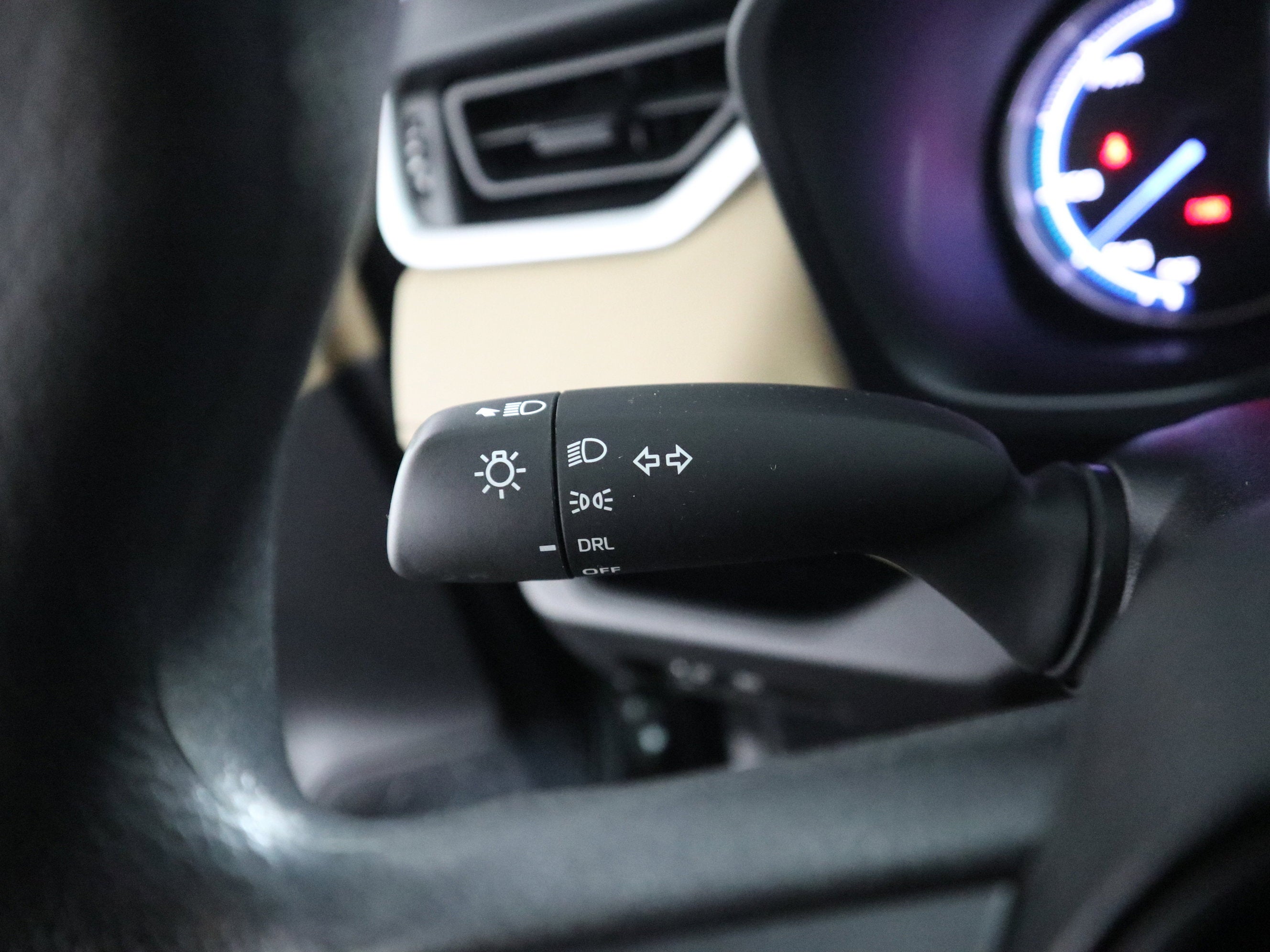 2025 Toyota RAV4 Hybrid LE AWD