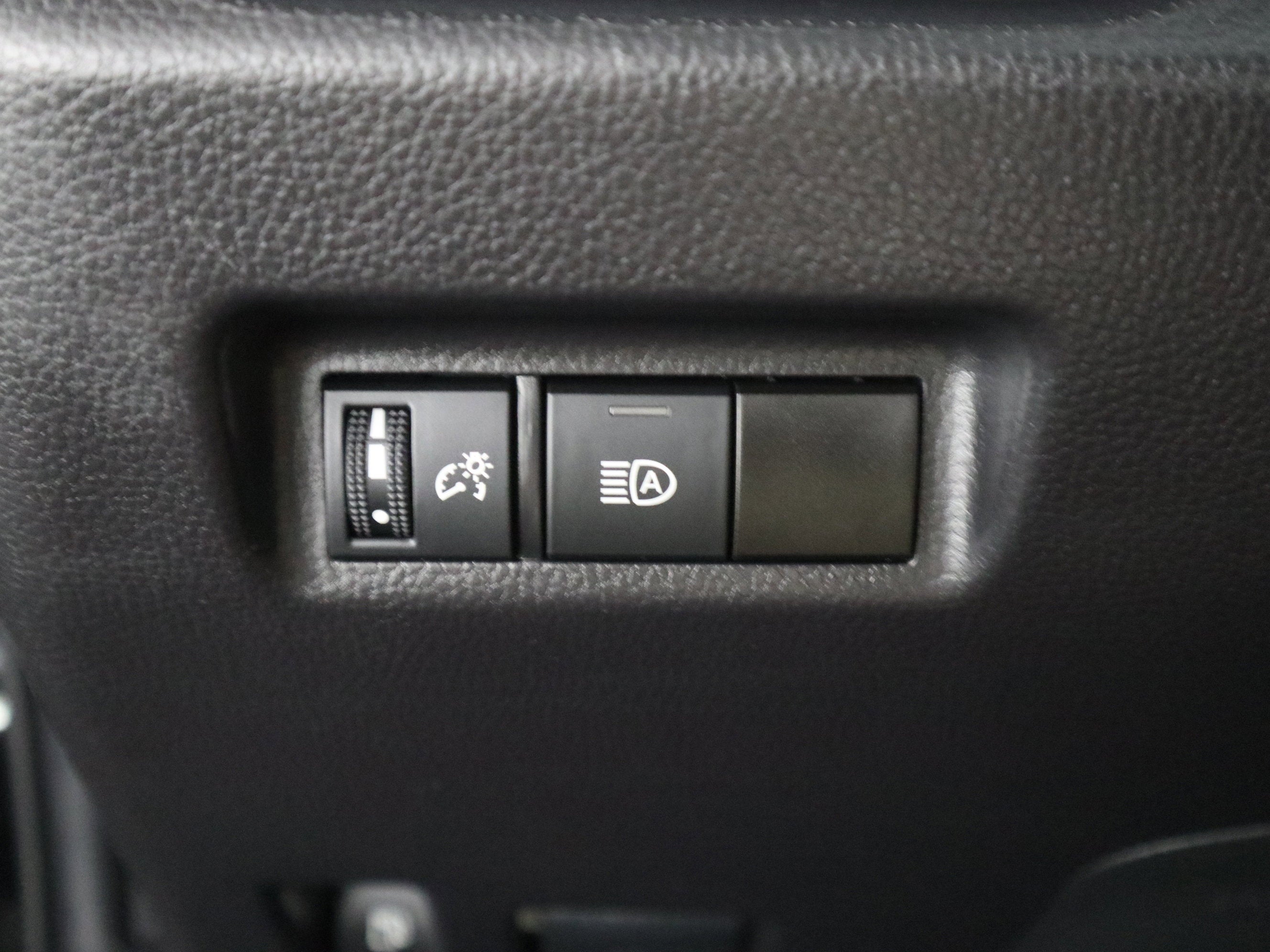 2025 Toyota RAV4 Hybrid LE AWD